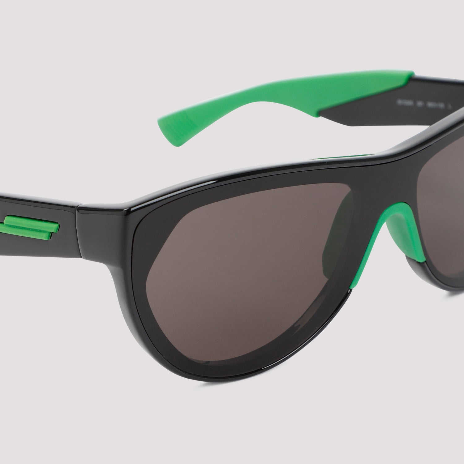 BOTTEGA VENETA Acetate Sunglasses for Men - FW23 Collection