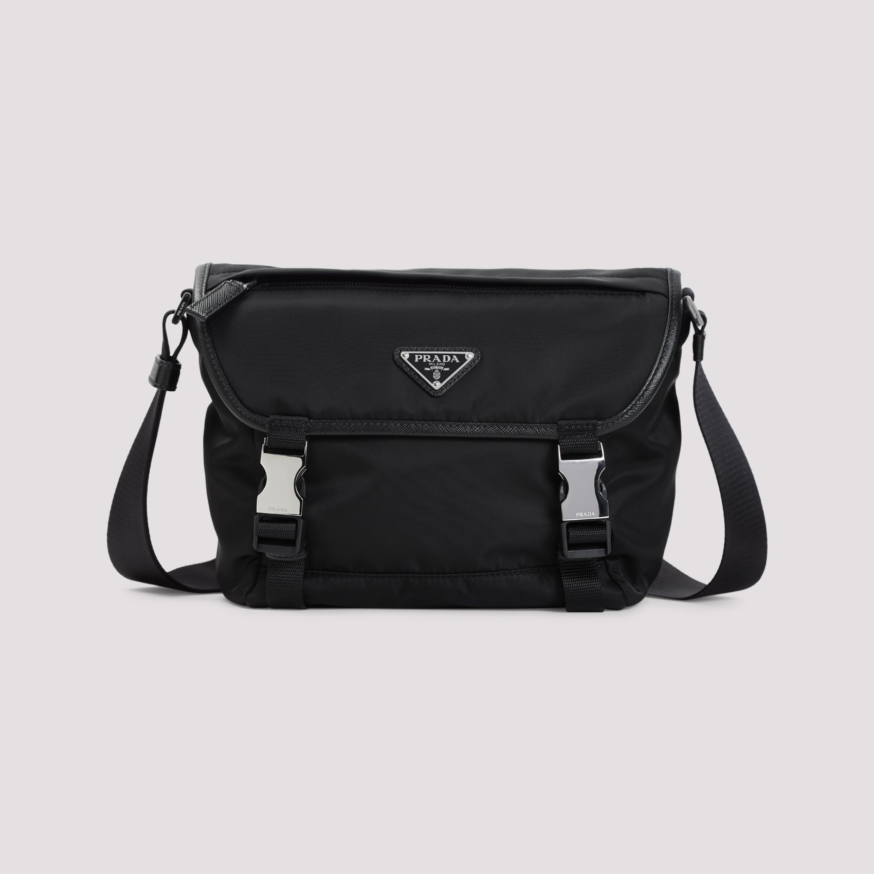 PRADA Messenger Handbag - Compact and Versatile (22.5 cm)
