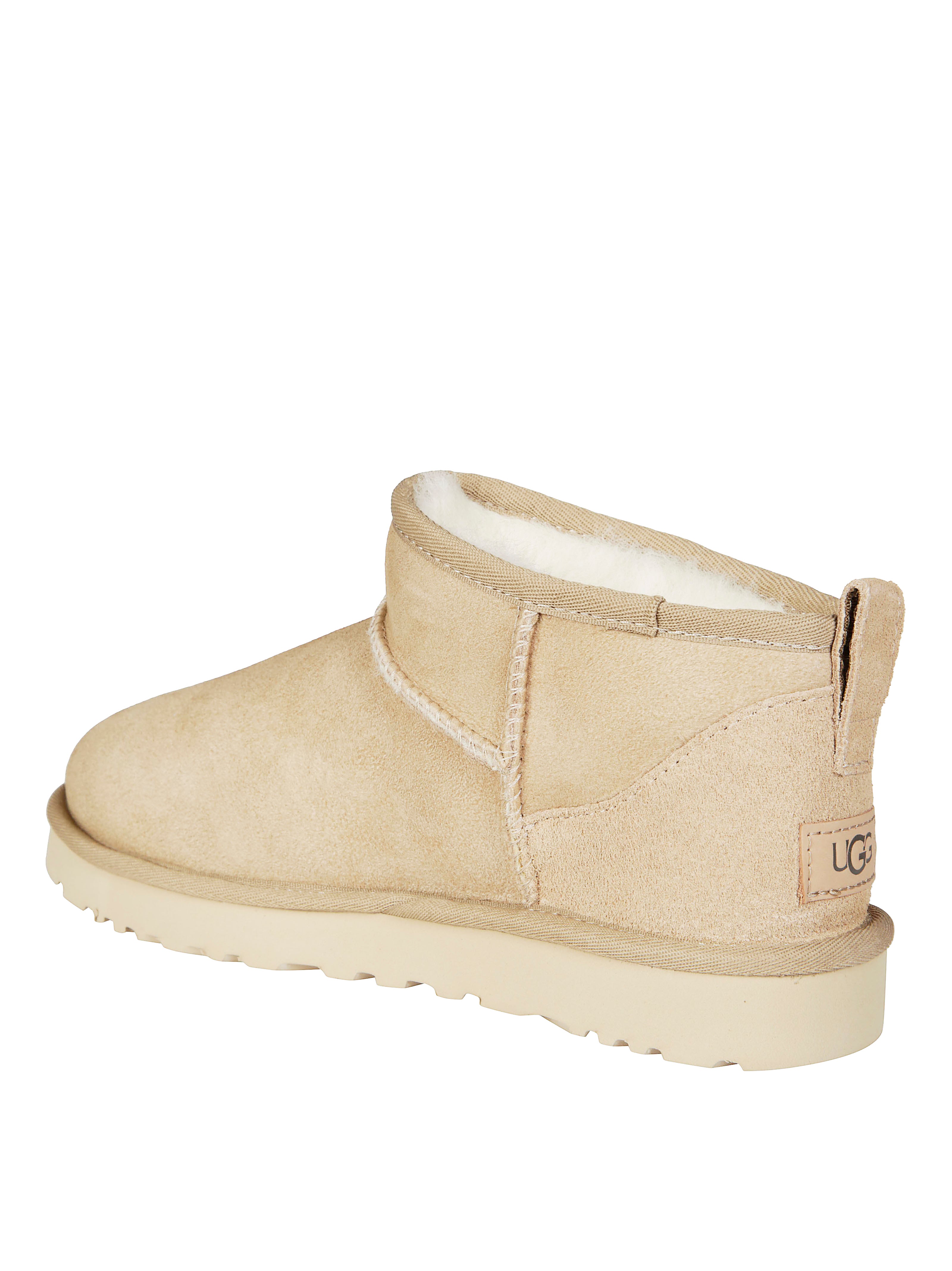 UGG Men's Classic Ultra Mini Boots