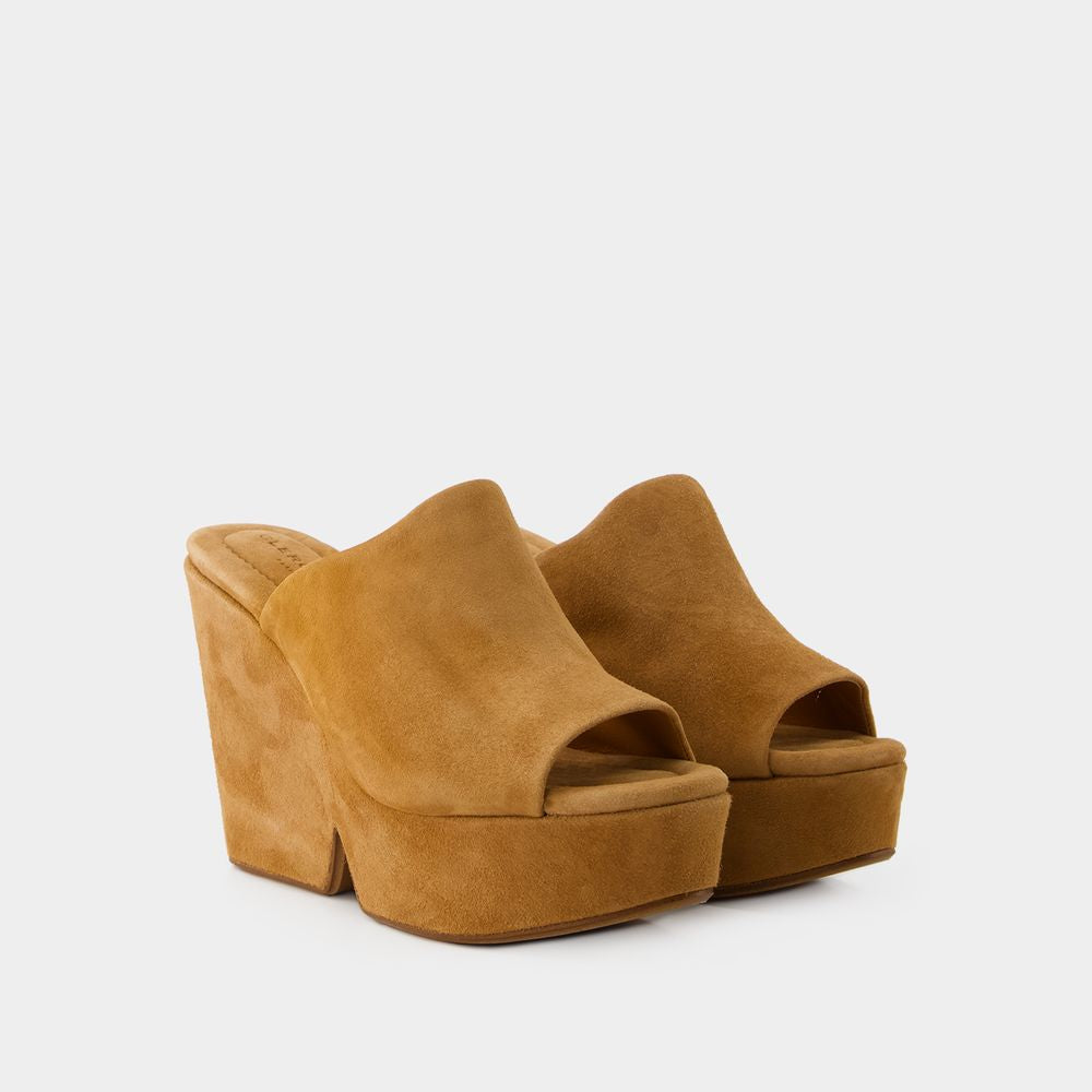 CLERGERIE Chic Lamb Leather Sandals for Women