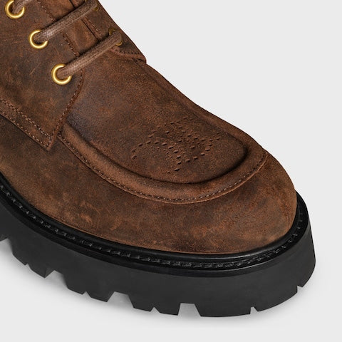 CELINE Elegantly Crafted 45 Leather Shoes for Women