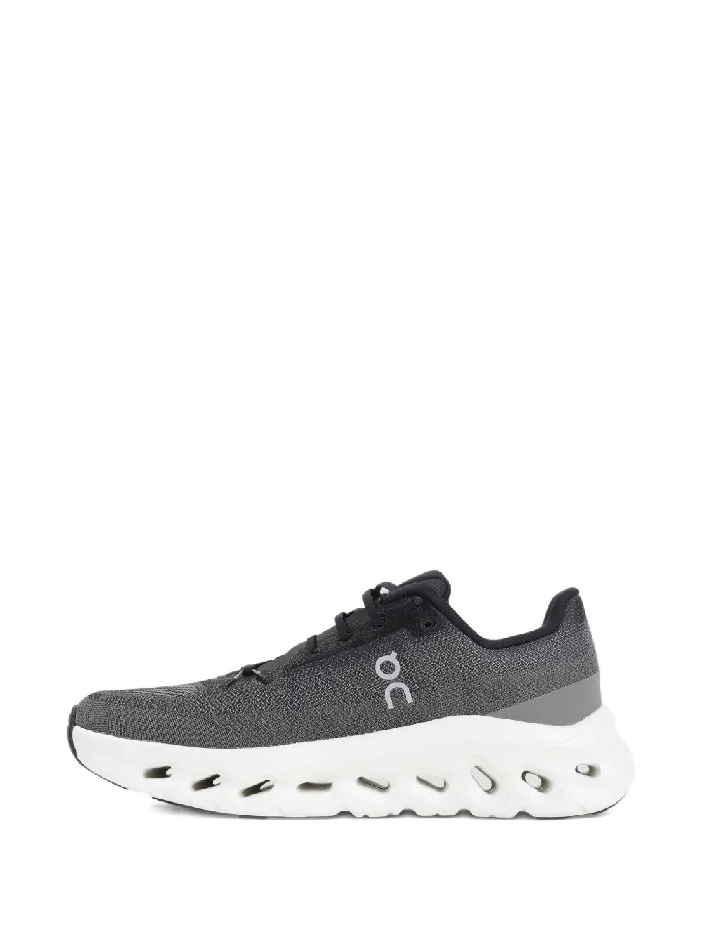 ON RUNNING Men's CloudTilt Sneaker