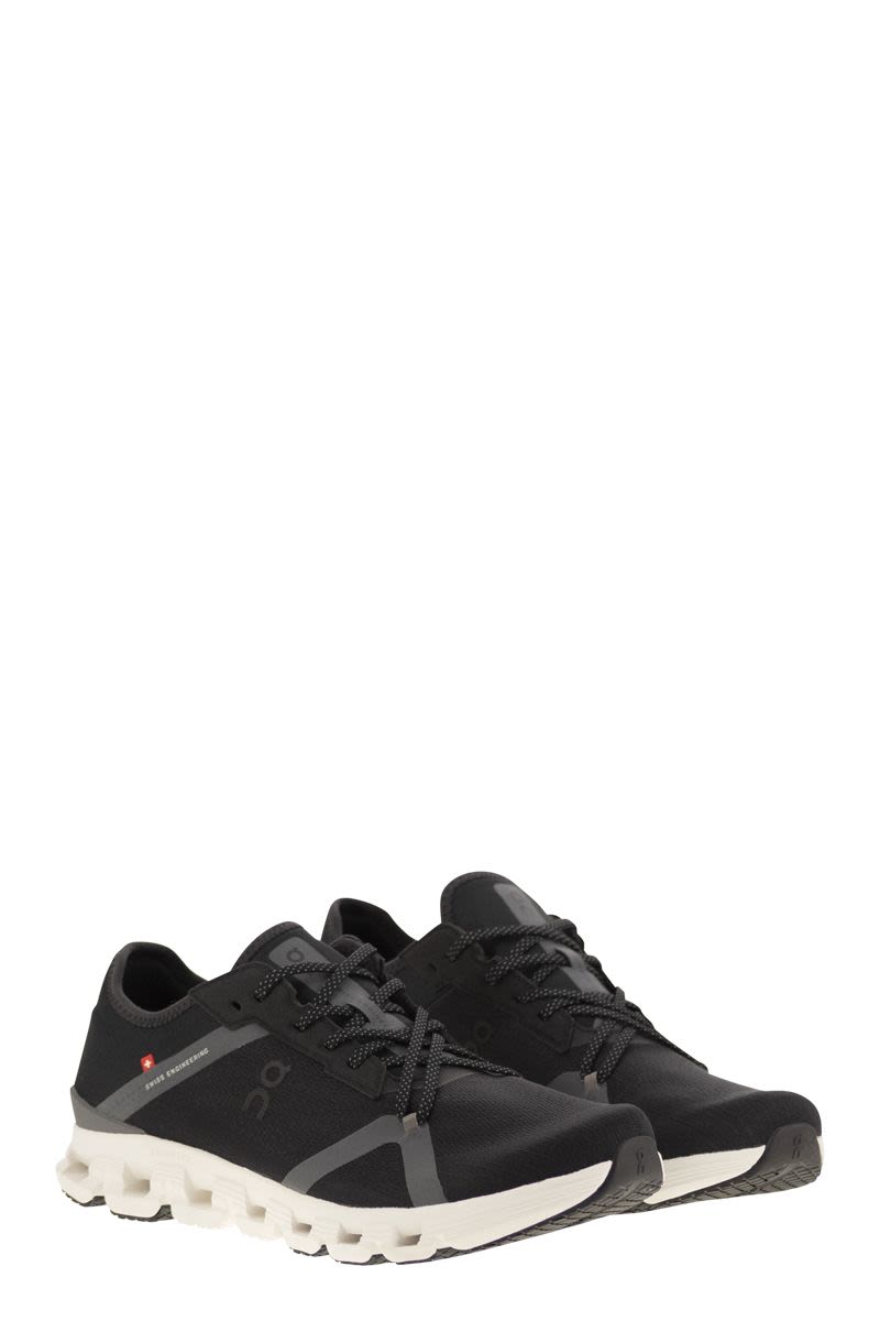 ON RUNNING Cloud X 4 Sneaker - Versatile Performance Footwear