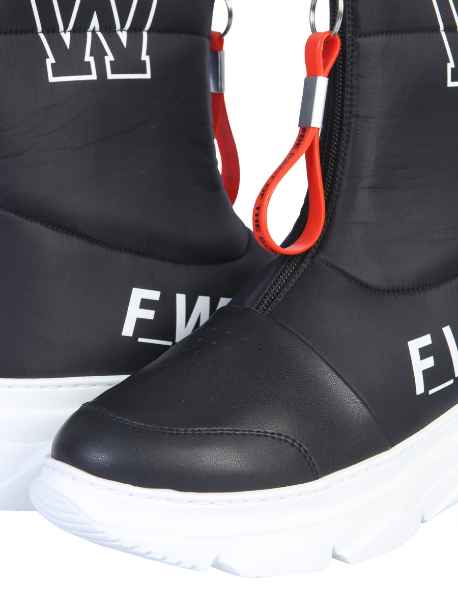 Forward Mini Leather Boot