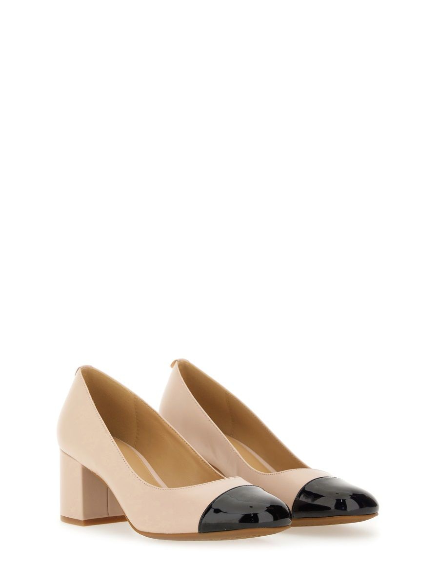 MICHAEL BY MICHAEL KORS Flex Leather Pumps
