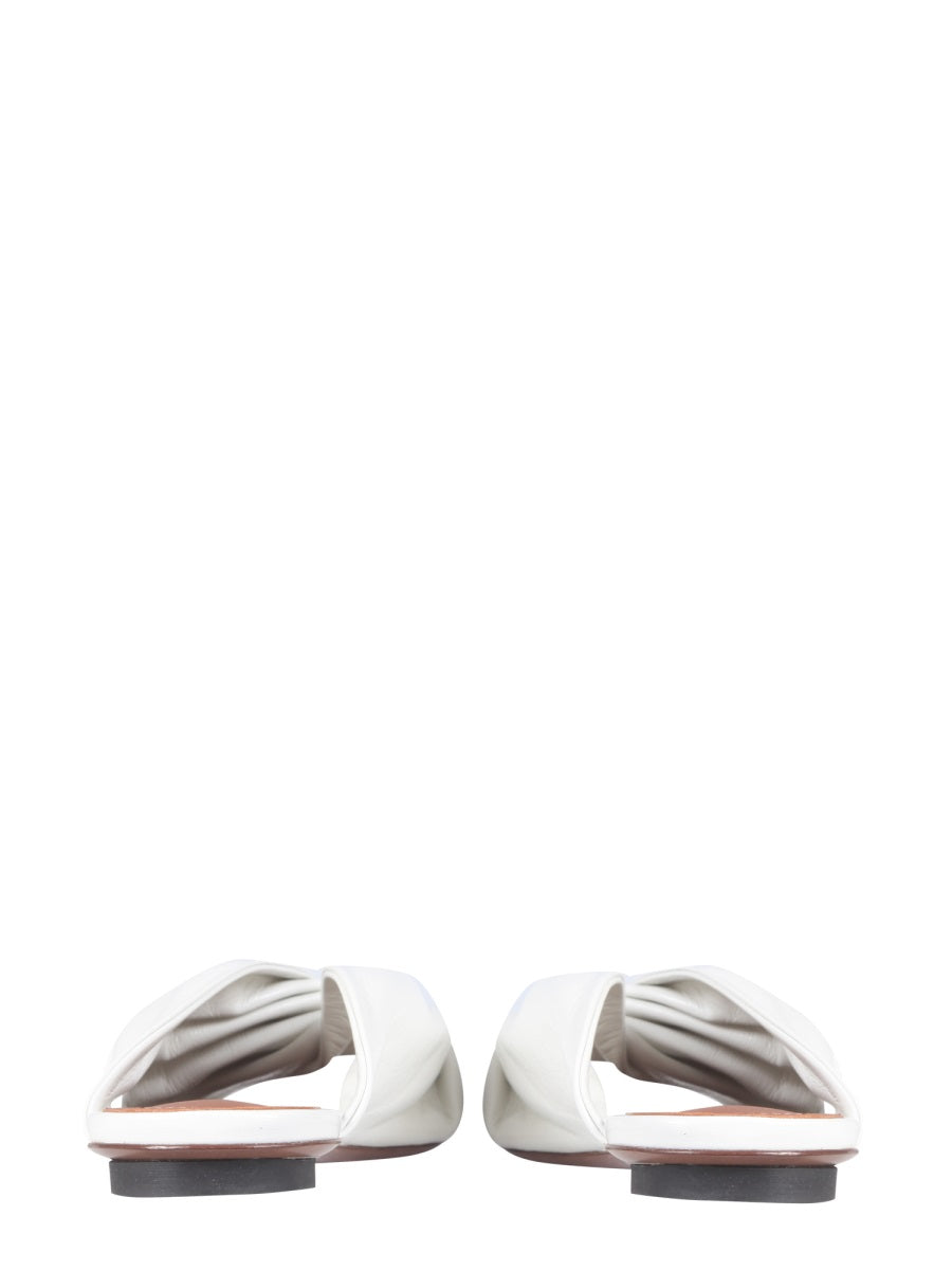 L'AUTRE CHOSE Elegant Low Sandals with Rubber Heel