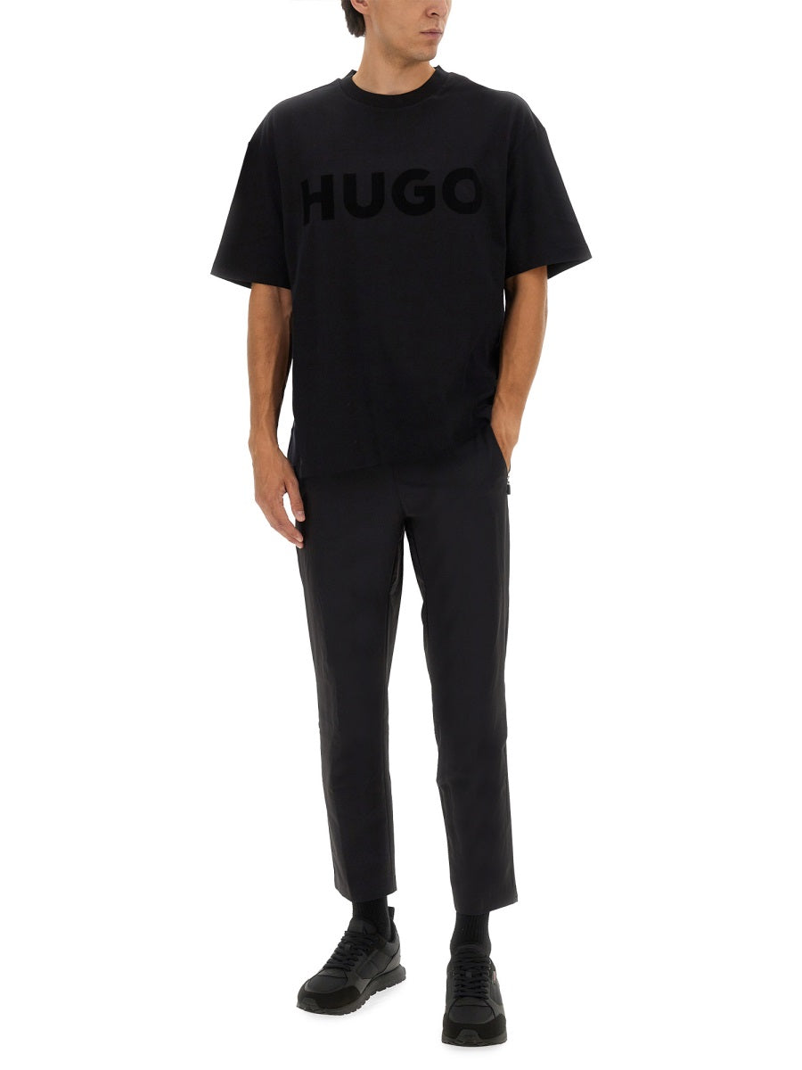 HUGO Men's Oversized Logo T-Shirt - Size L