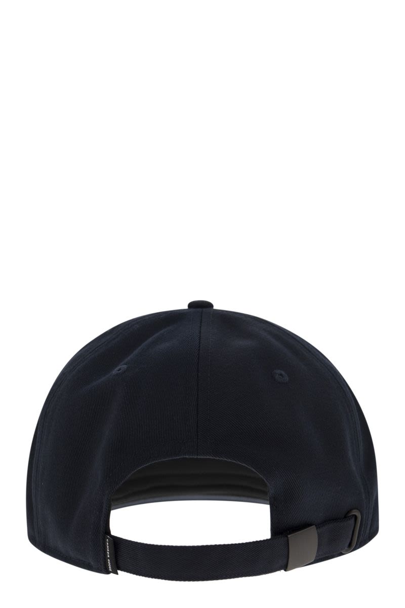 CANADA GOOSE Classic Logo Patch Baseball Hat
