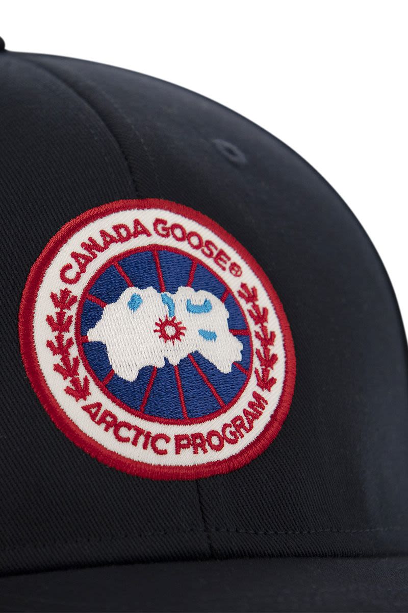 CANADA GOOSE Classic Logo Patch Baseball Hat