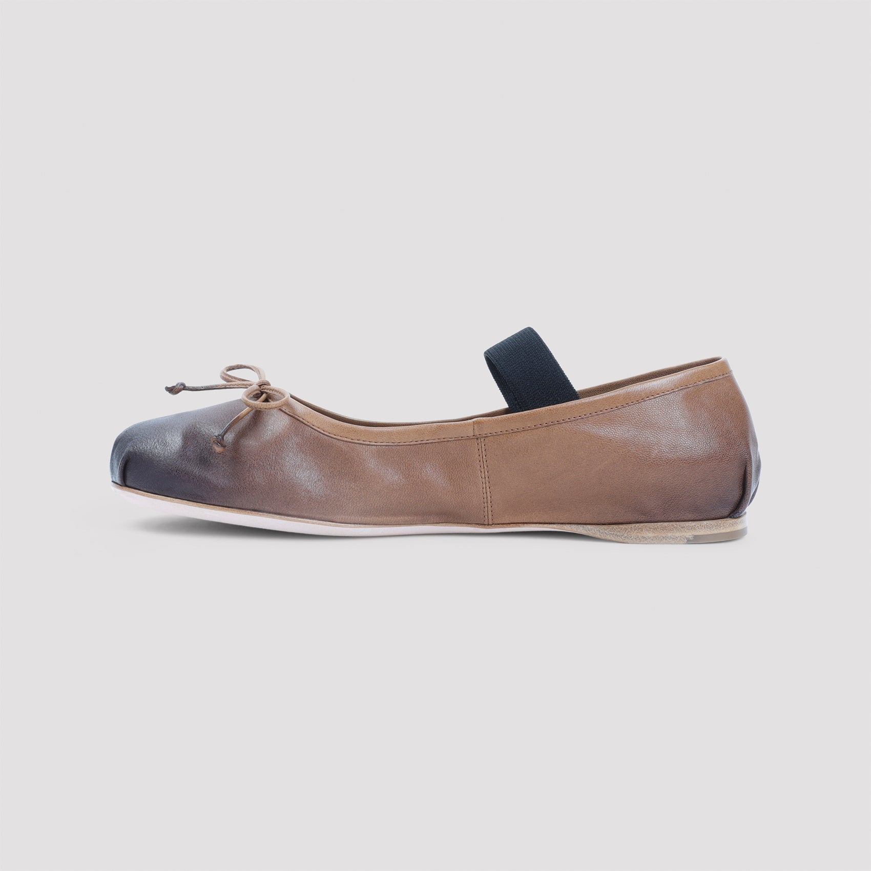 MIU MIU Luxe Ballerine Flat Shoes for Women