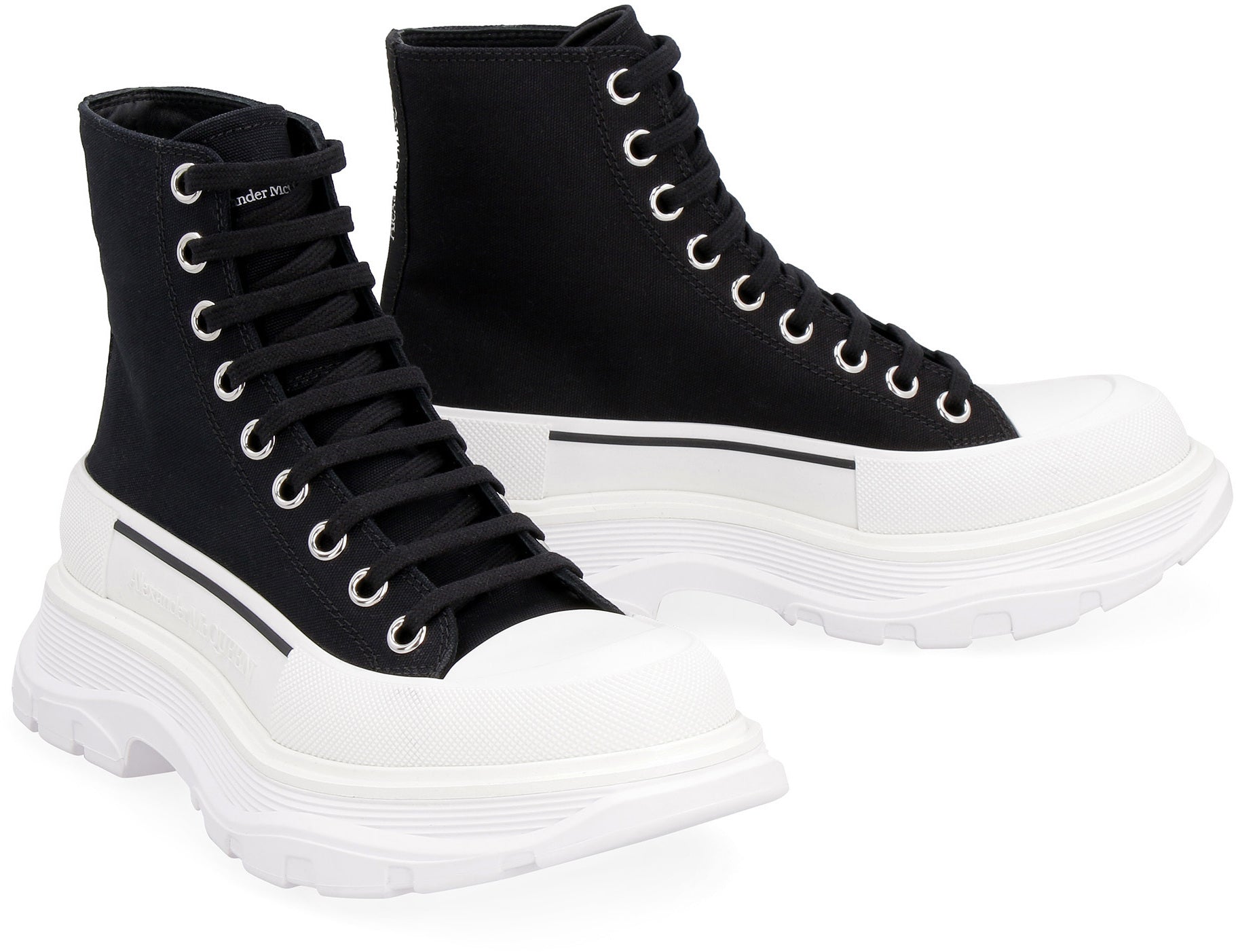 ALEXANDER MCQUEEN Chic Lace-Up Ankle Boots with Chunky Sole