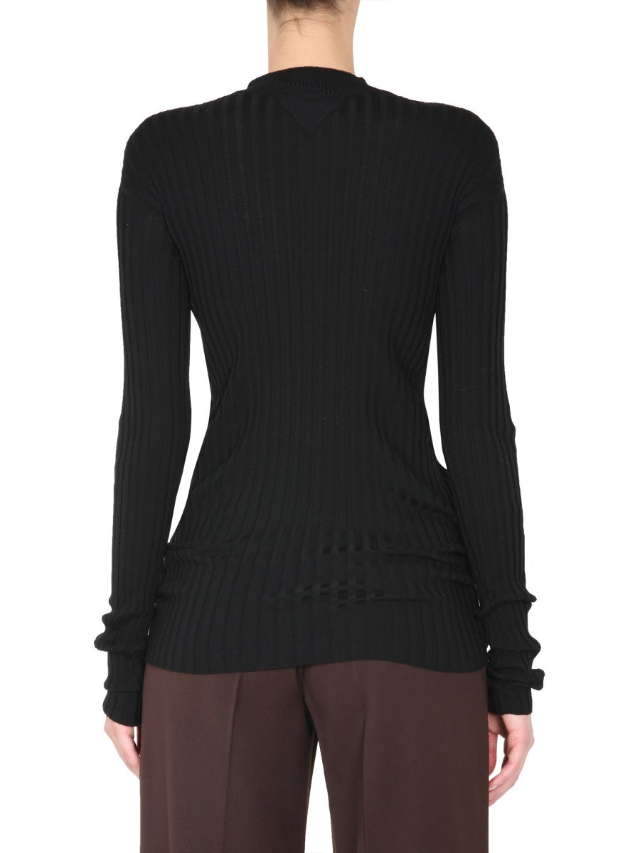 BOTTEGA VENETA Elegant Turtleneck Sweater with Elongated Sleeves