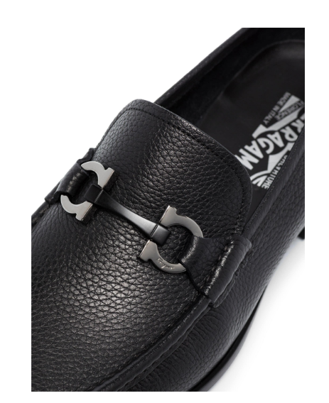 Ferragamo Elegant 100% Leather Moccasins for Men