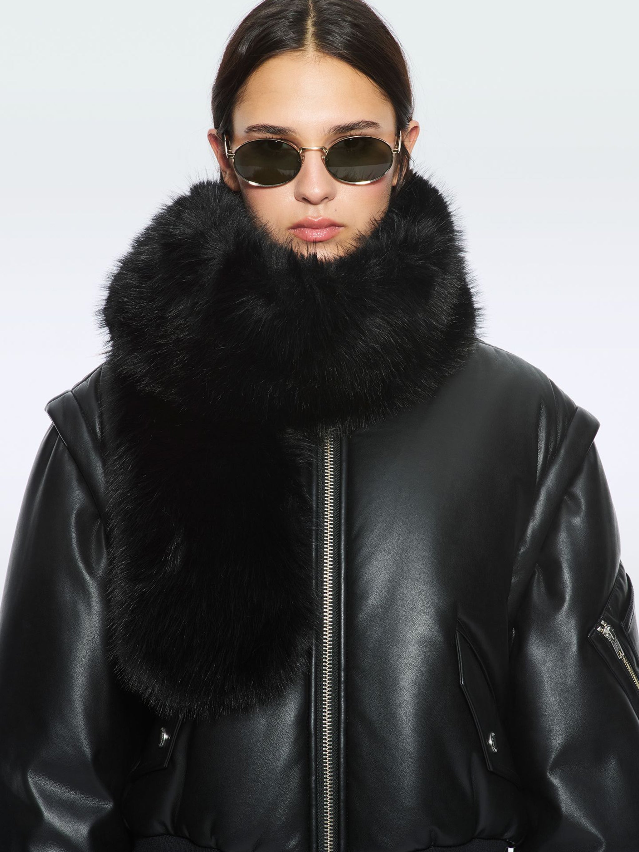 STAND STUDIO Mini Slit Closure Scarf