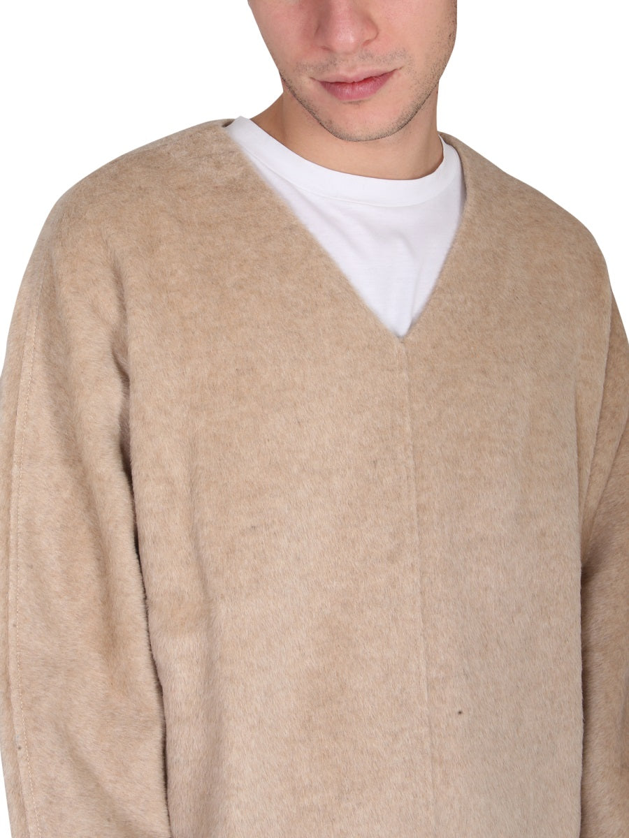 SÉFR Men's V-Neck Sweater with Stitched Details