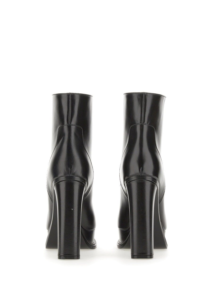 ALEXANDER MCQUEEN Elevated Platform Boots - 12 cm Heel for Women