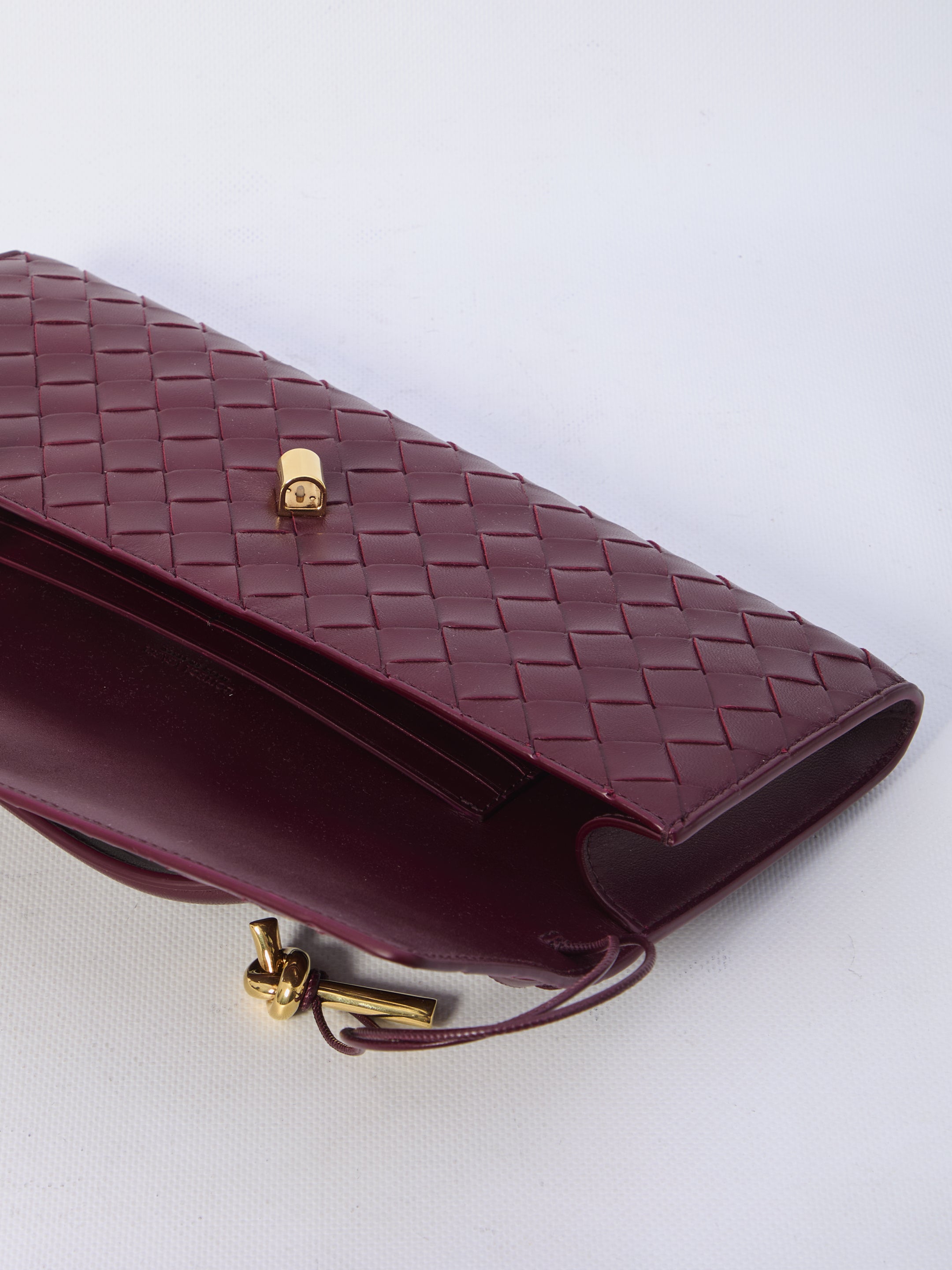 BOTTEGA VENETA Andiamo Long Intreccio Mini Clutch 31CM