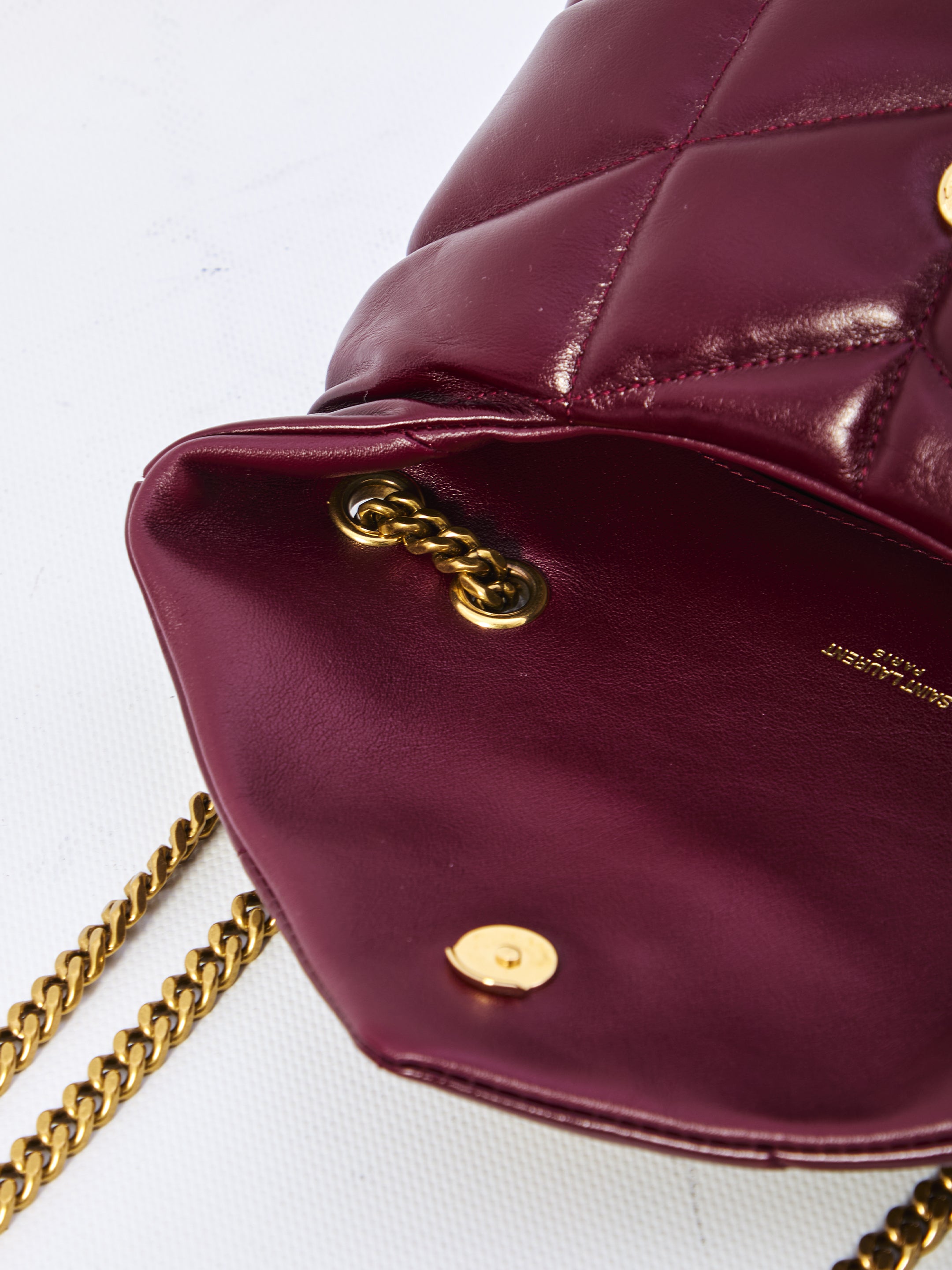 SAINT LAURENT Mini Loulou Puffer Handbag in Shiny Leather - W 22.5 x H 16 x D 8 CM