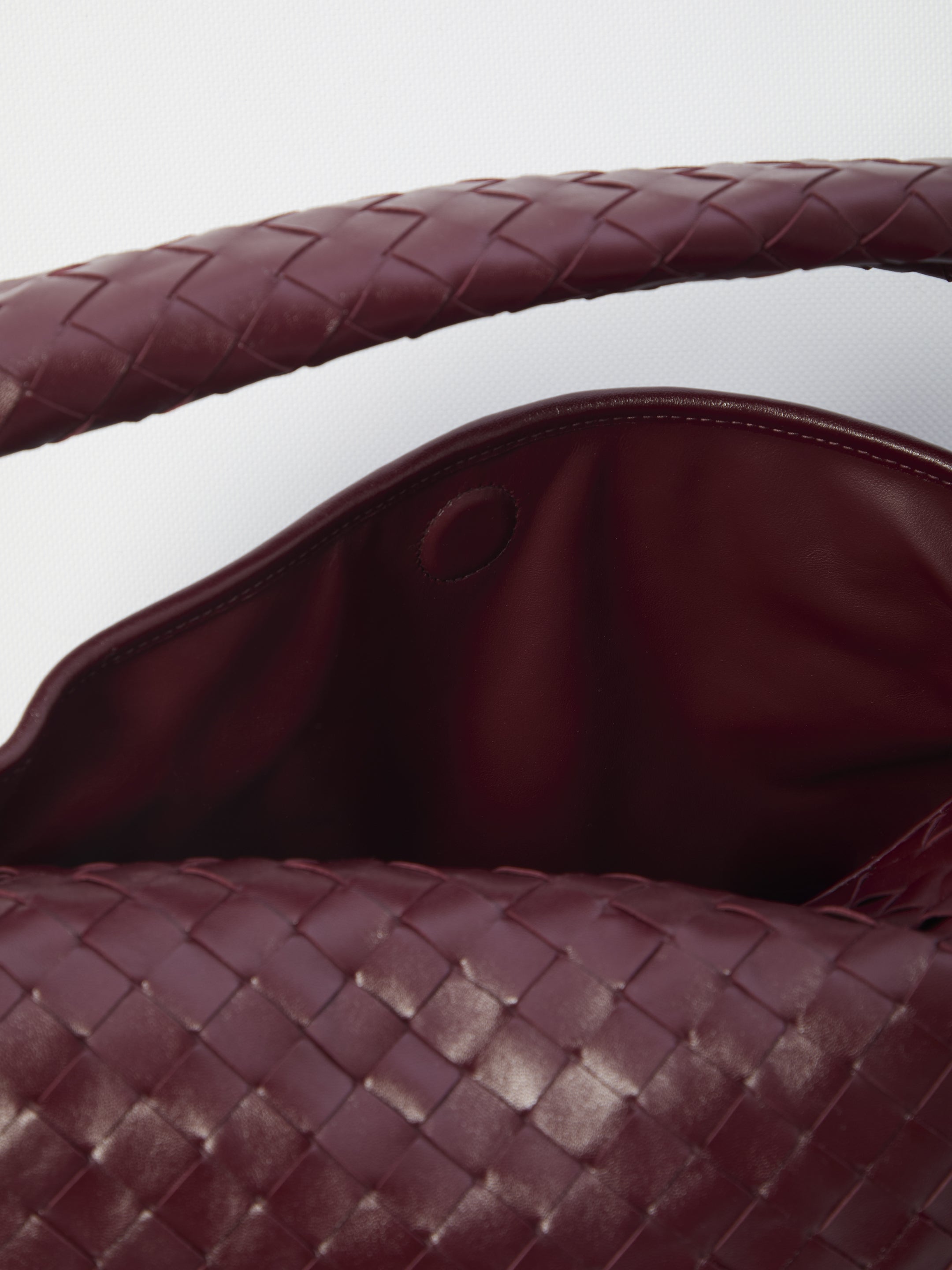 BOTTEGA VENETA Large Hop Handbag - 24x54x13cm