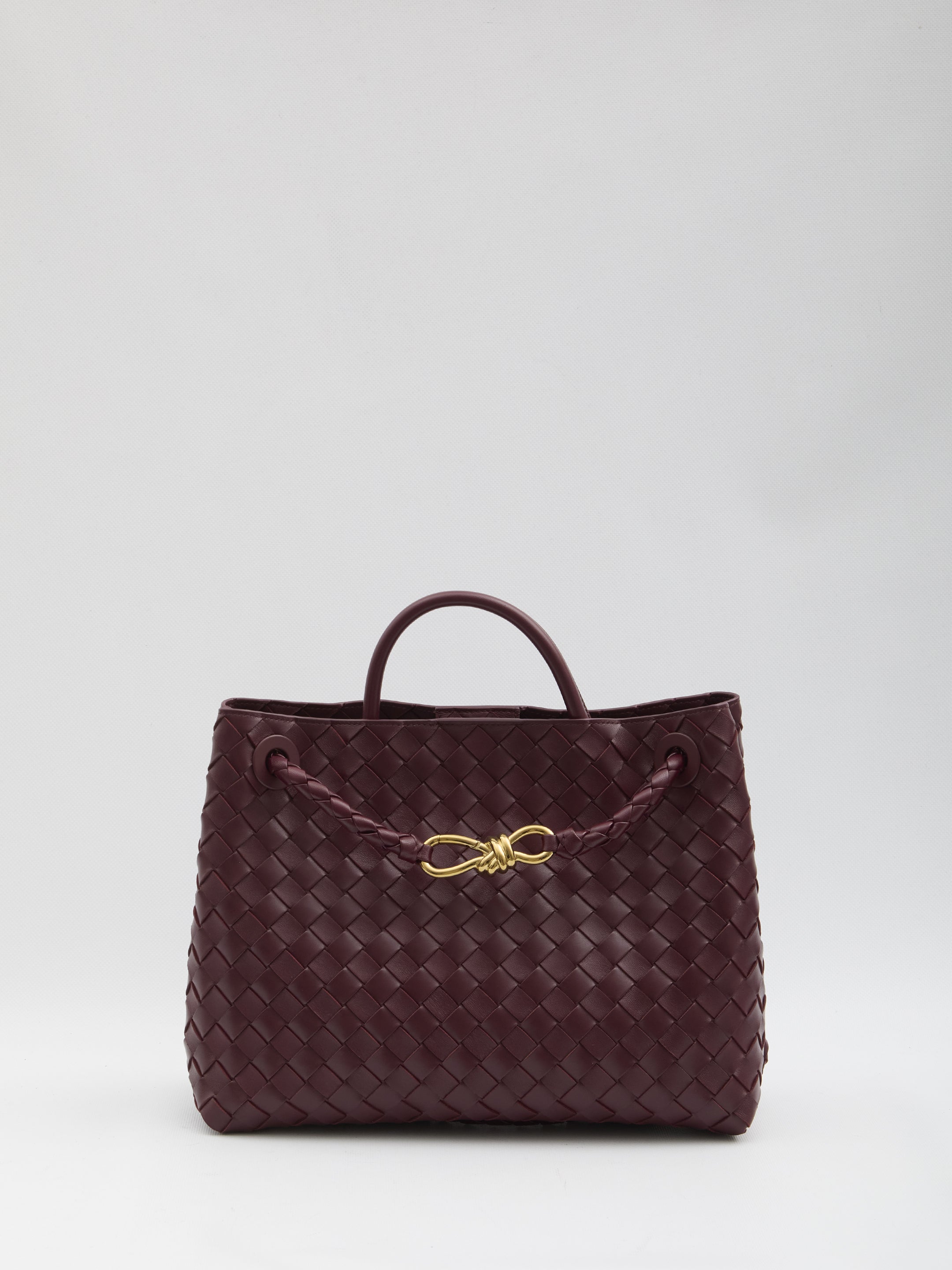 BOTTEGA VENETA Andiamo Medium Handbag - 32.5cm x 24cm x 12cm