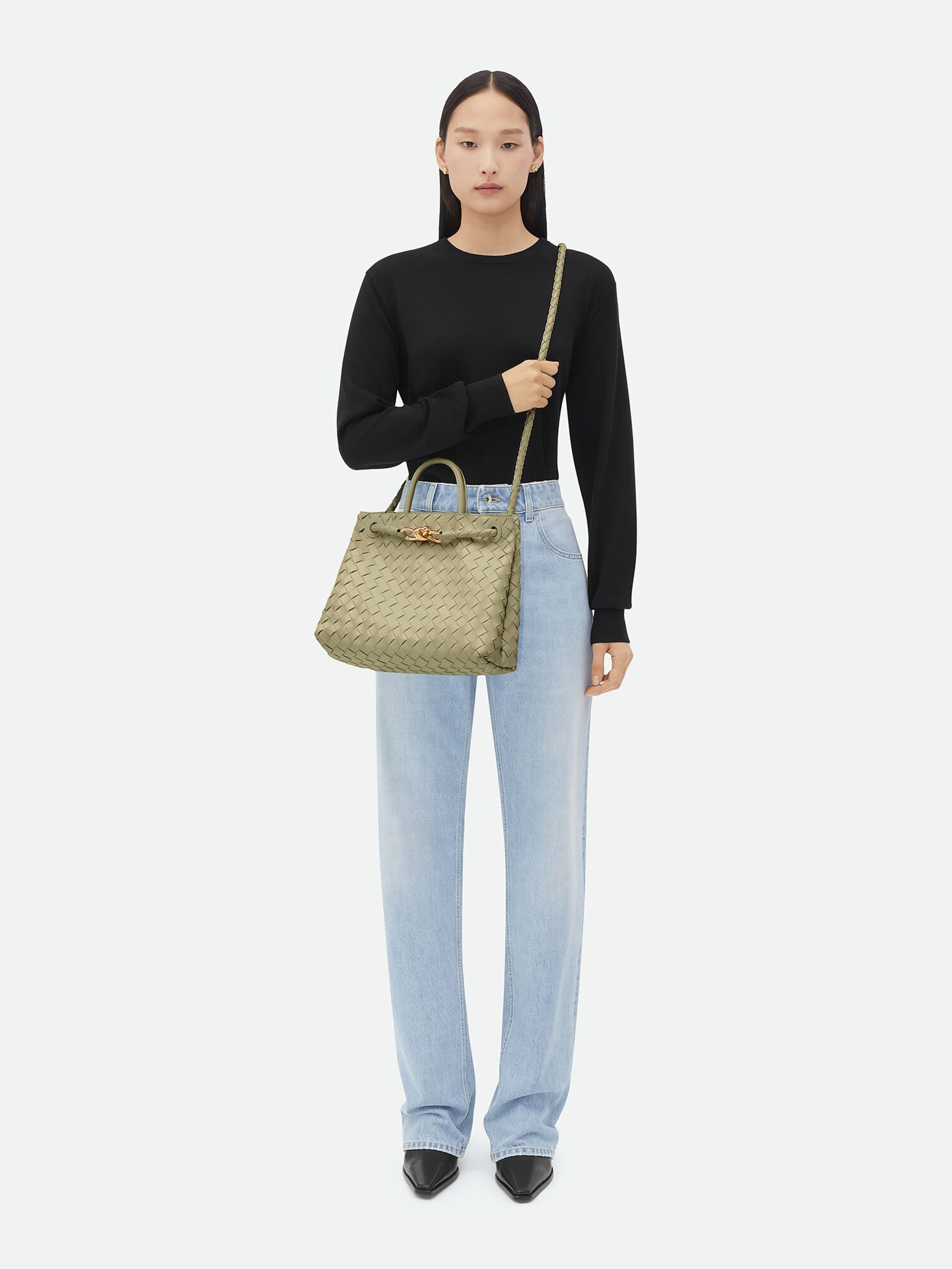 BOTTEGA VENETA Medium Andiamo Handbag