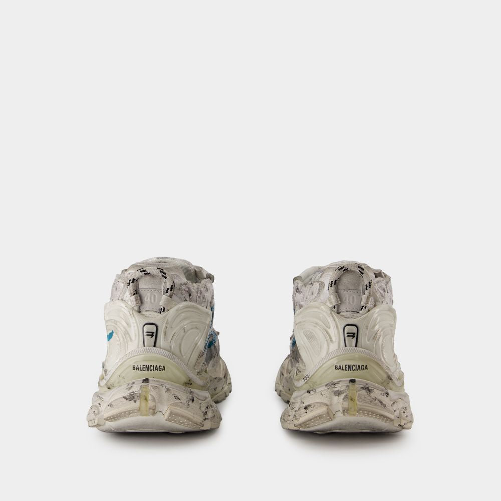 BALENCIAGA Runner Sneaker Unisex - Fall 2025 Edition