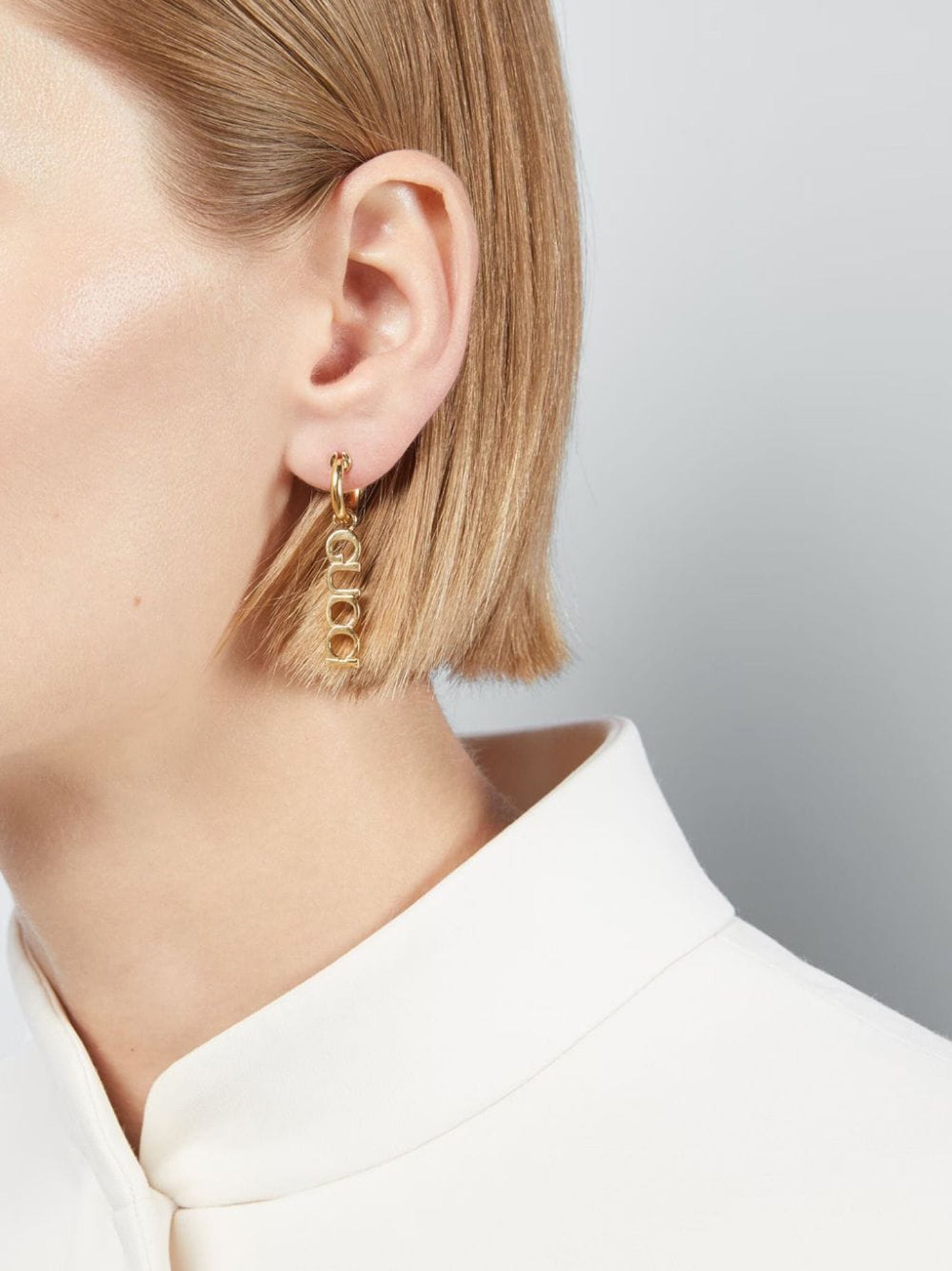 GUCCI Iconic Logo Single Earring