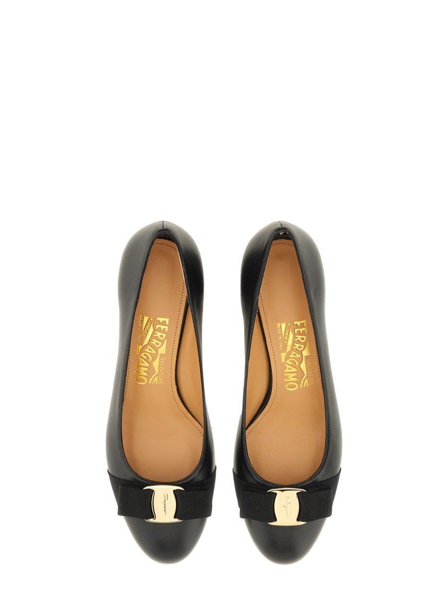 Ferragamo Elegant Calfskin Vara Pumps for Women