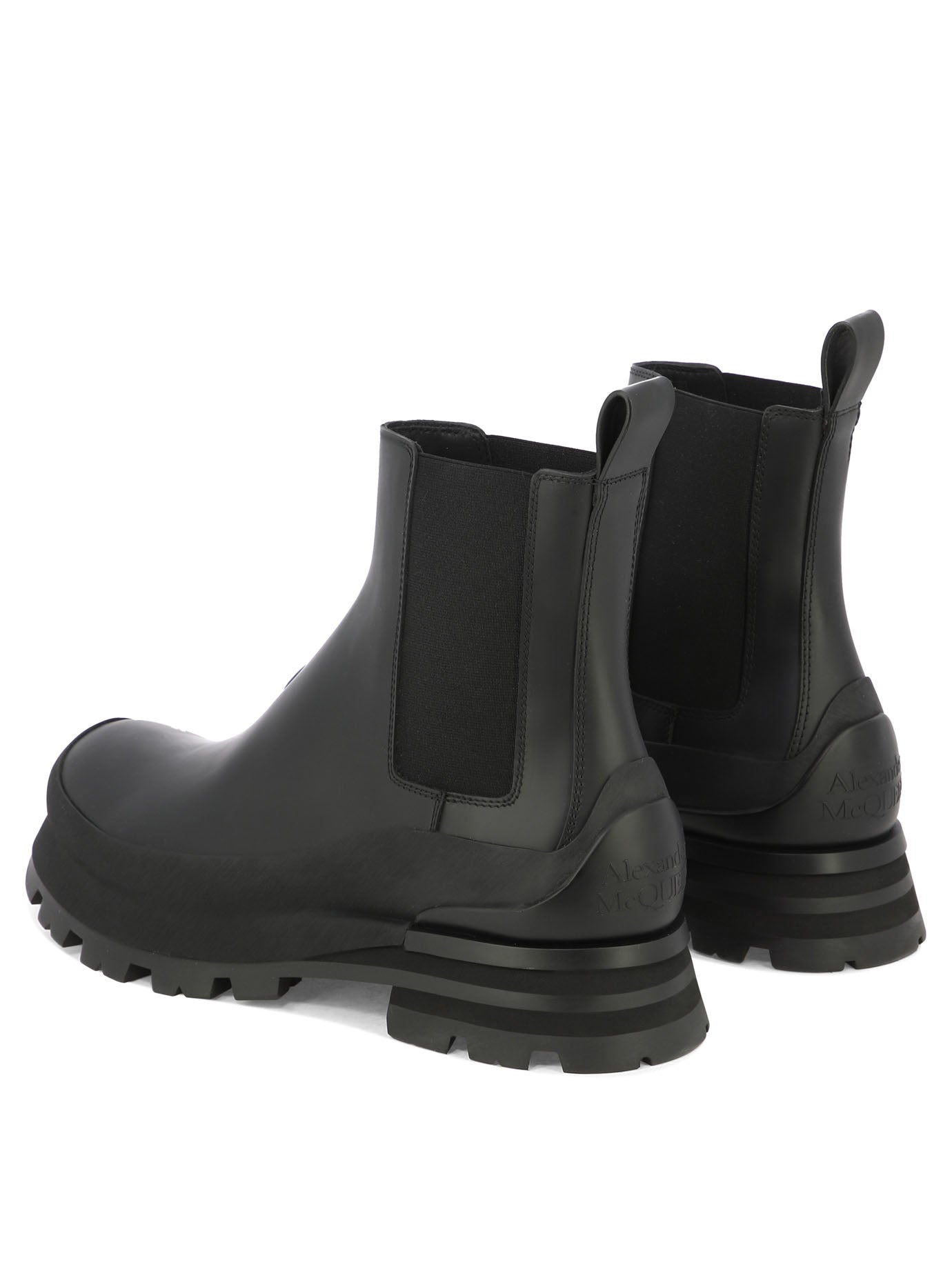 ALEXANDER MCQUEEN Essential Leather Ankle Boots for Men