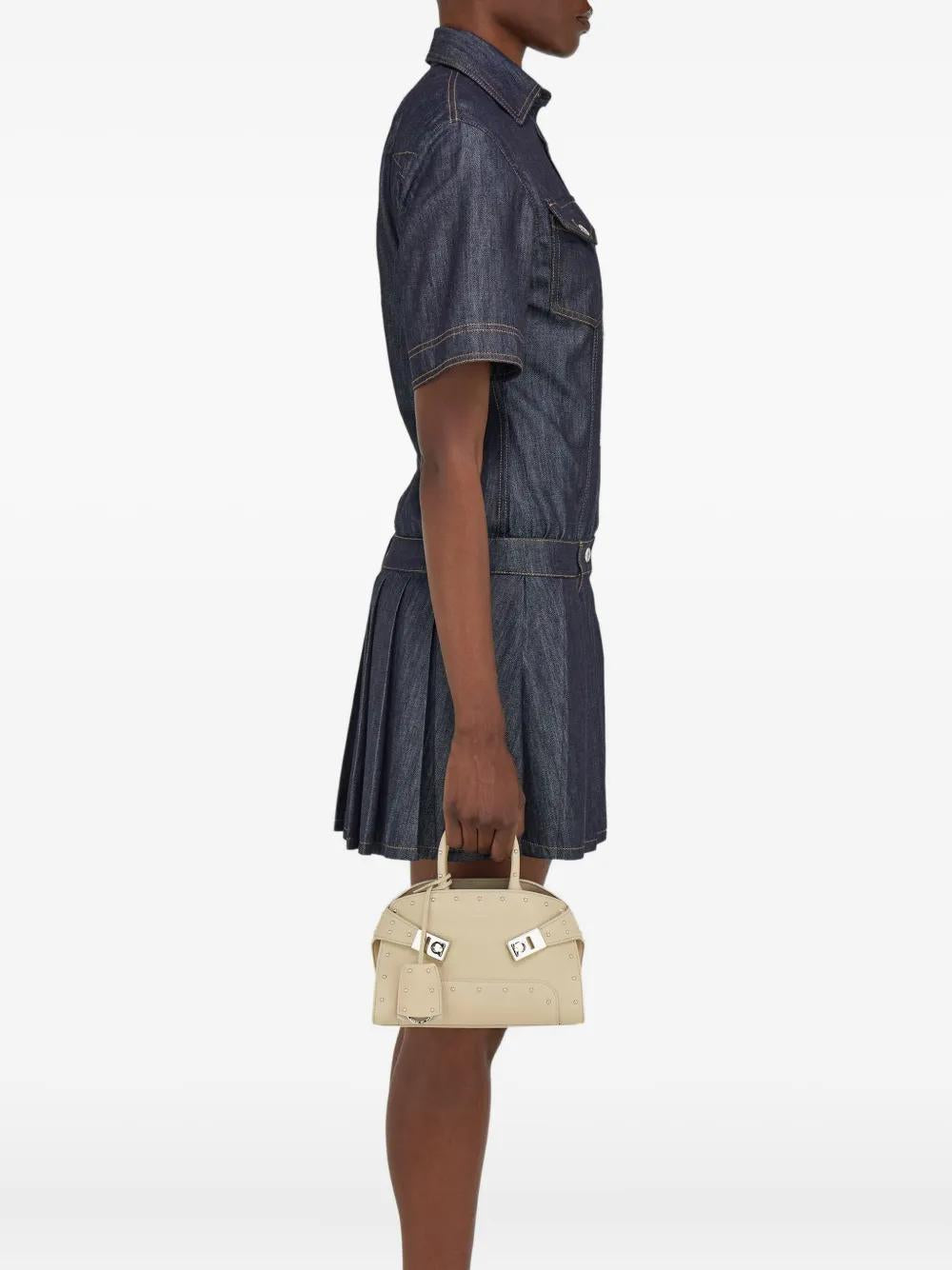 Ferragamo Elegant Leather Handbag