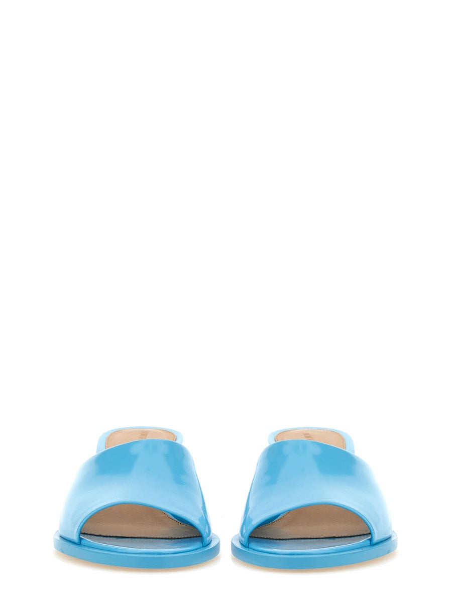 BOTTEGA VENETA Elegant Flat Sandals for Women