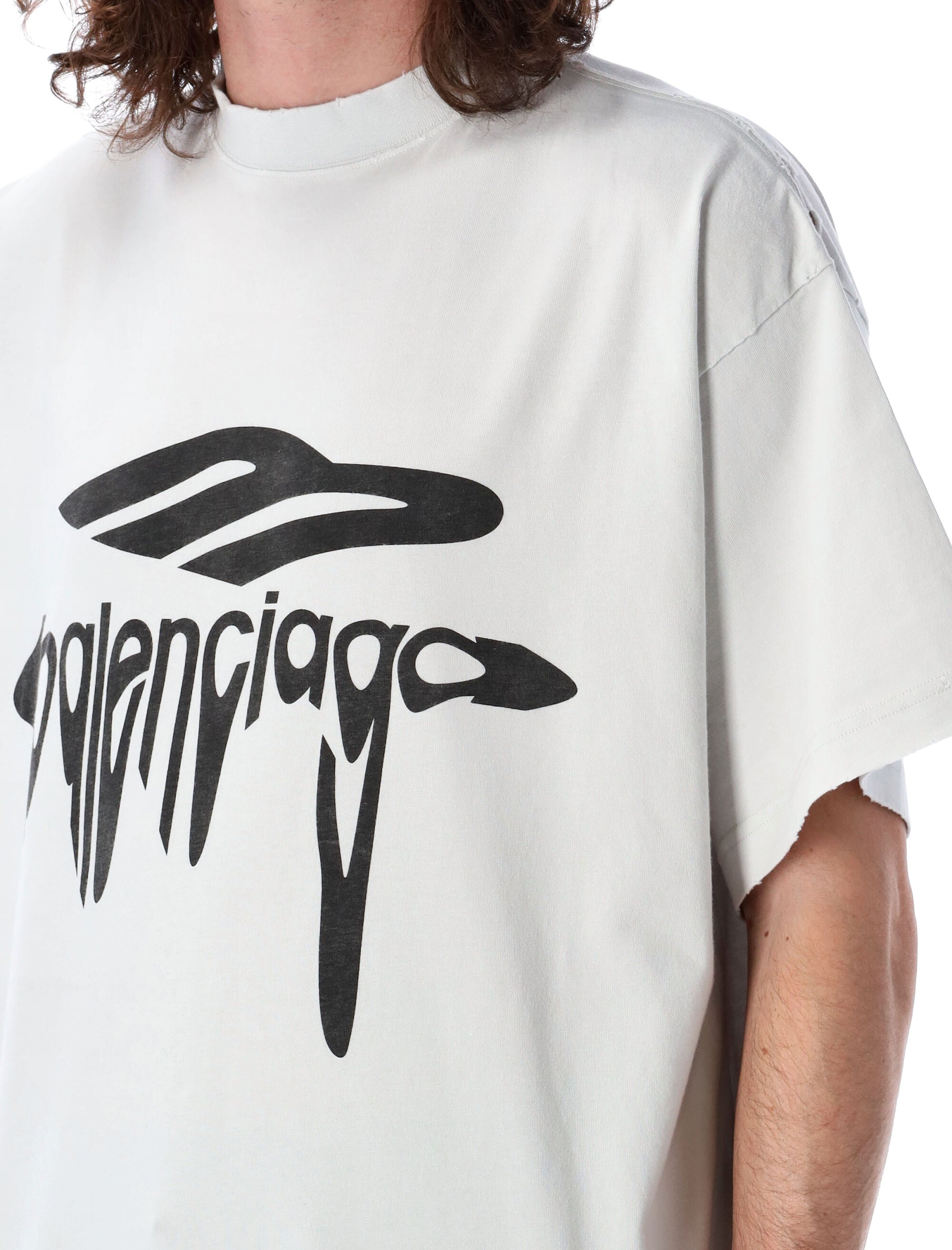 BALENCIAGA Oversized Liquefied Artwork T-Shirt - Size 2