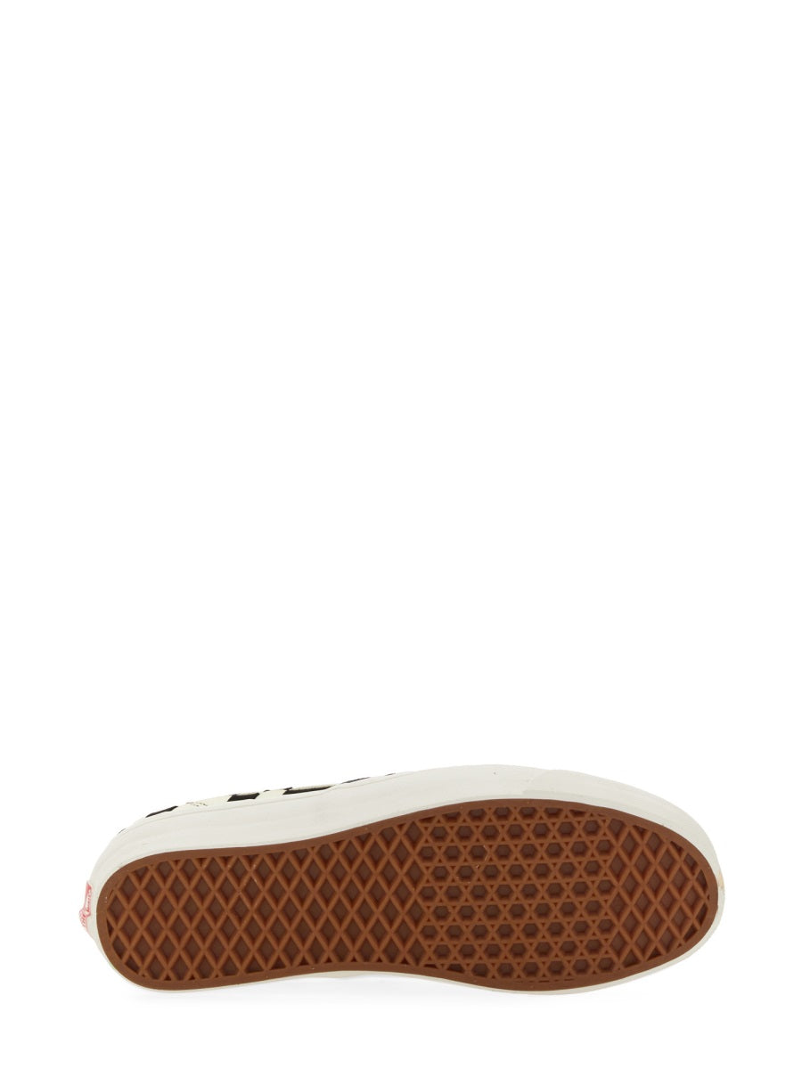 VANS Classic Two-Tone Sneaker for Men