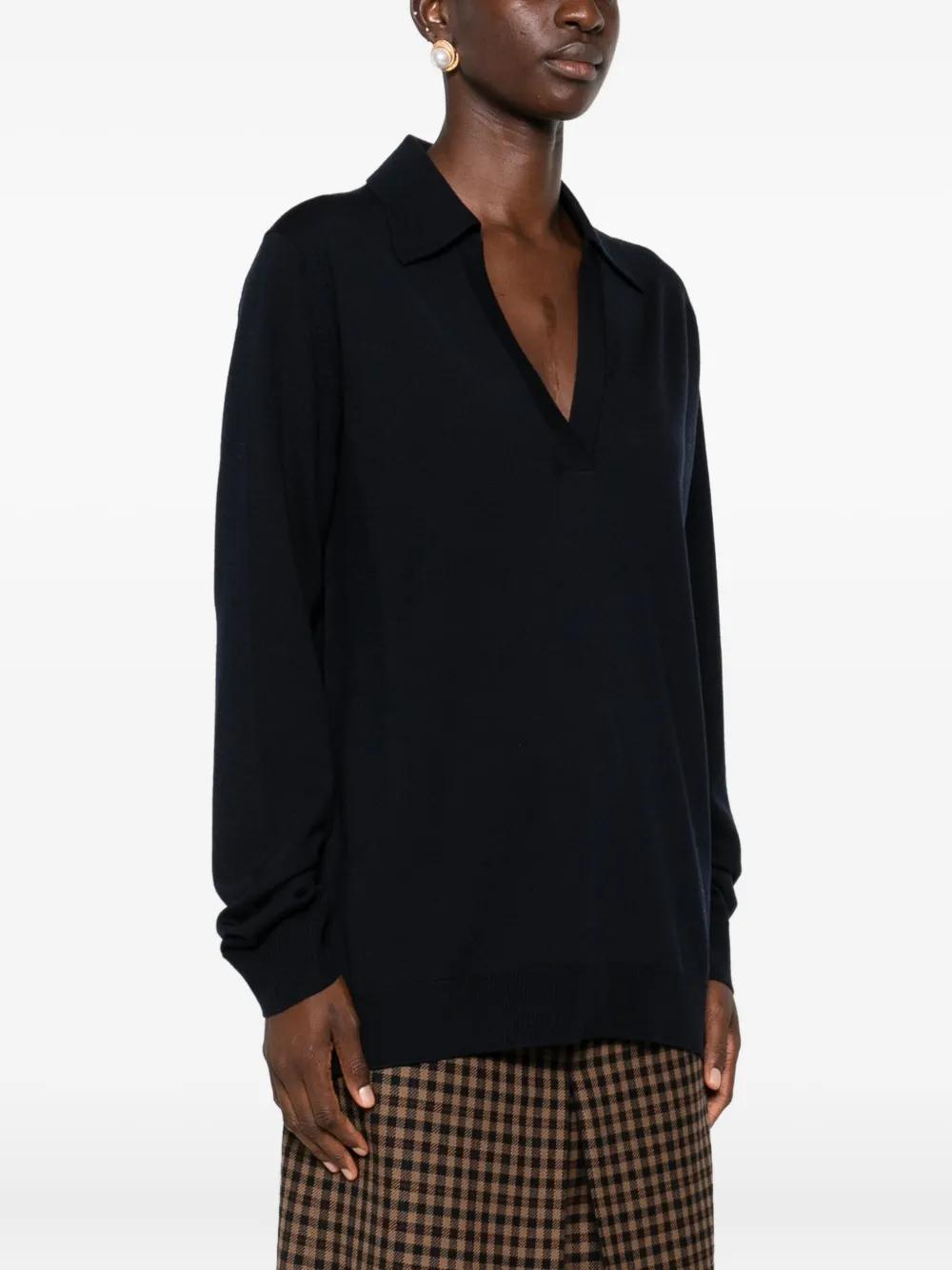 GUCCI Women's Elegant Knitwear - FW25 Collection