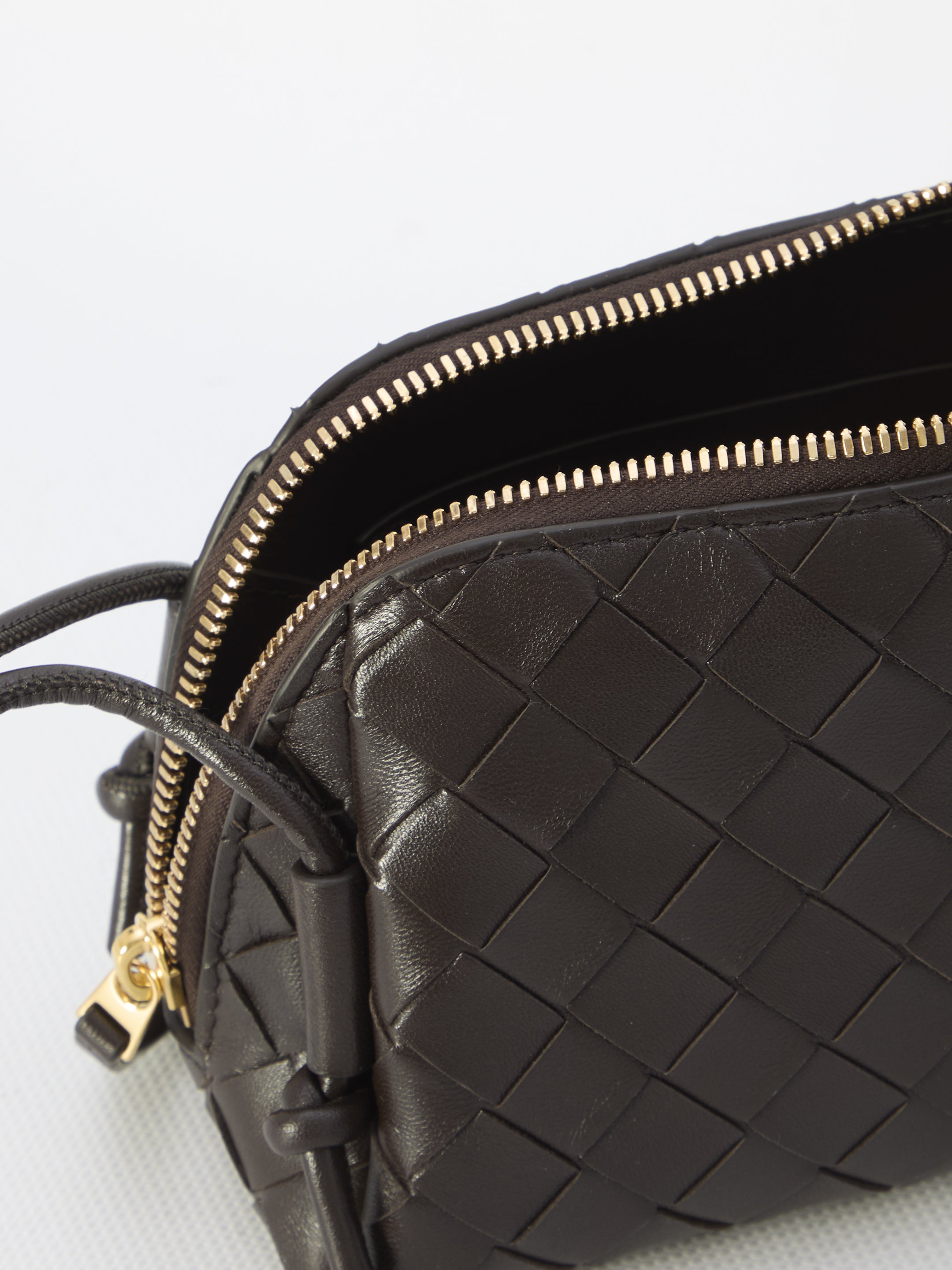 BOTTEGA VENETA Intrecciato Concert Mini Handbag - 18x11x8cm