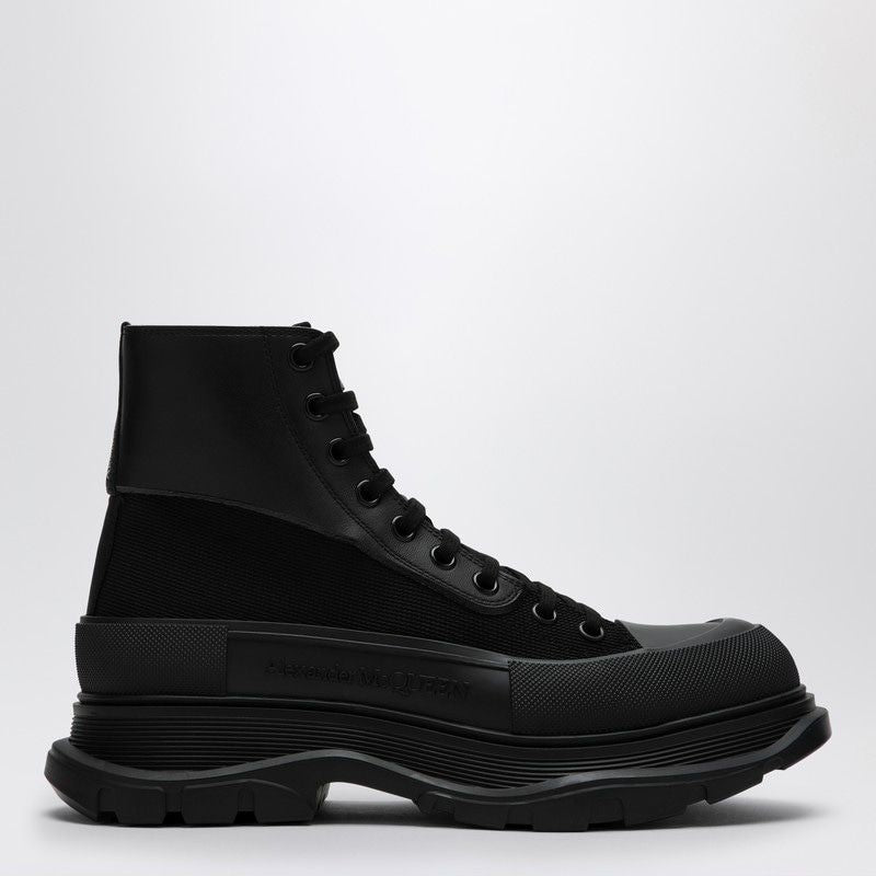 ALEXANDER MCQUEEN Men's Ankle Lace-Up Tread Slick Boots