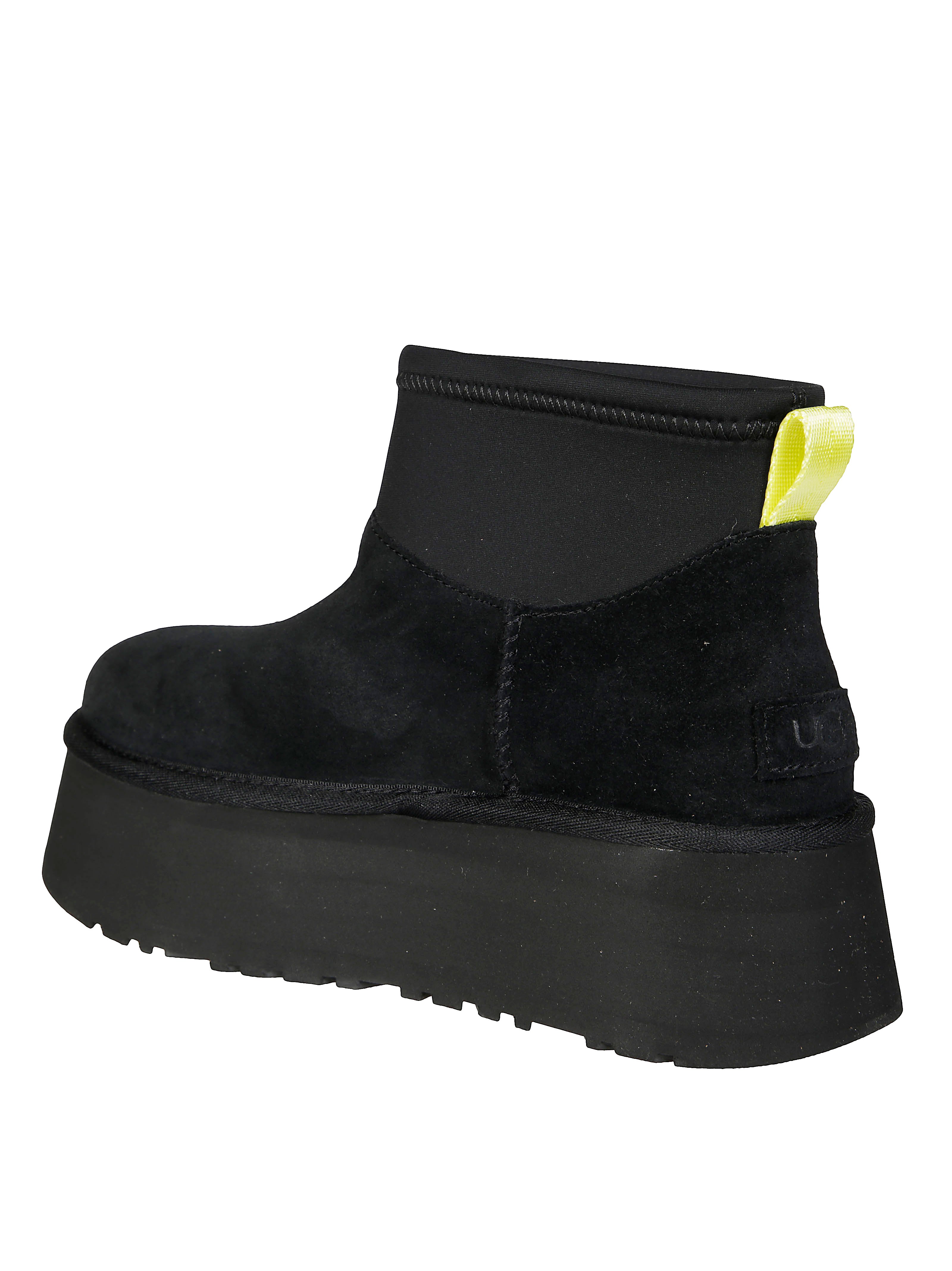 UGG Men's Classic Mini Casual Boots