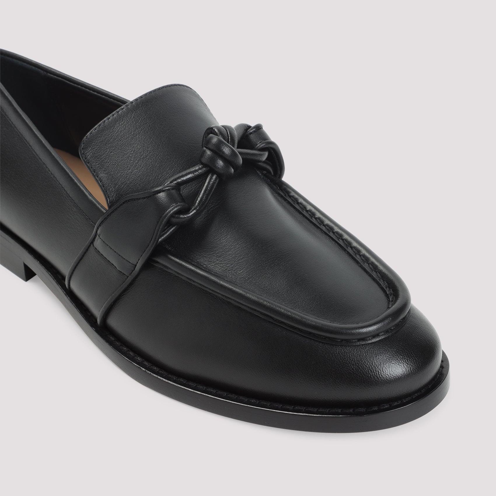BOTTEGA VENETA Luxury Calfskin Loafers with Iconic Knot Detail