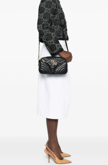 GUCCI Sleek Leather Handbag