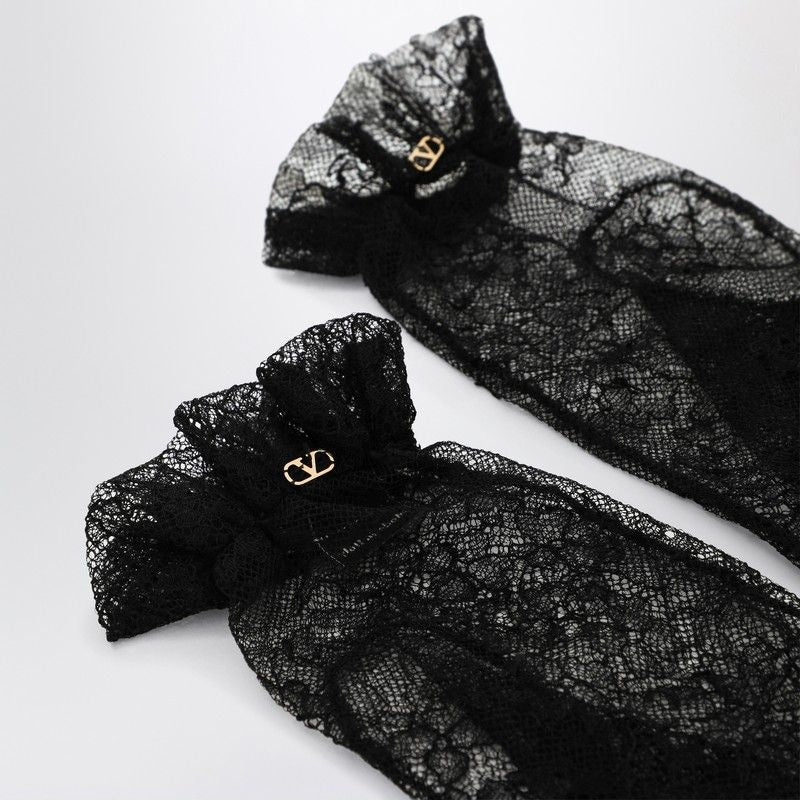 VALENTINO GARAVANI Elegant Lace Logo Signature Gloves for Women
