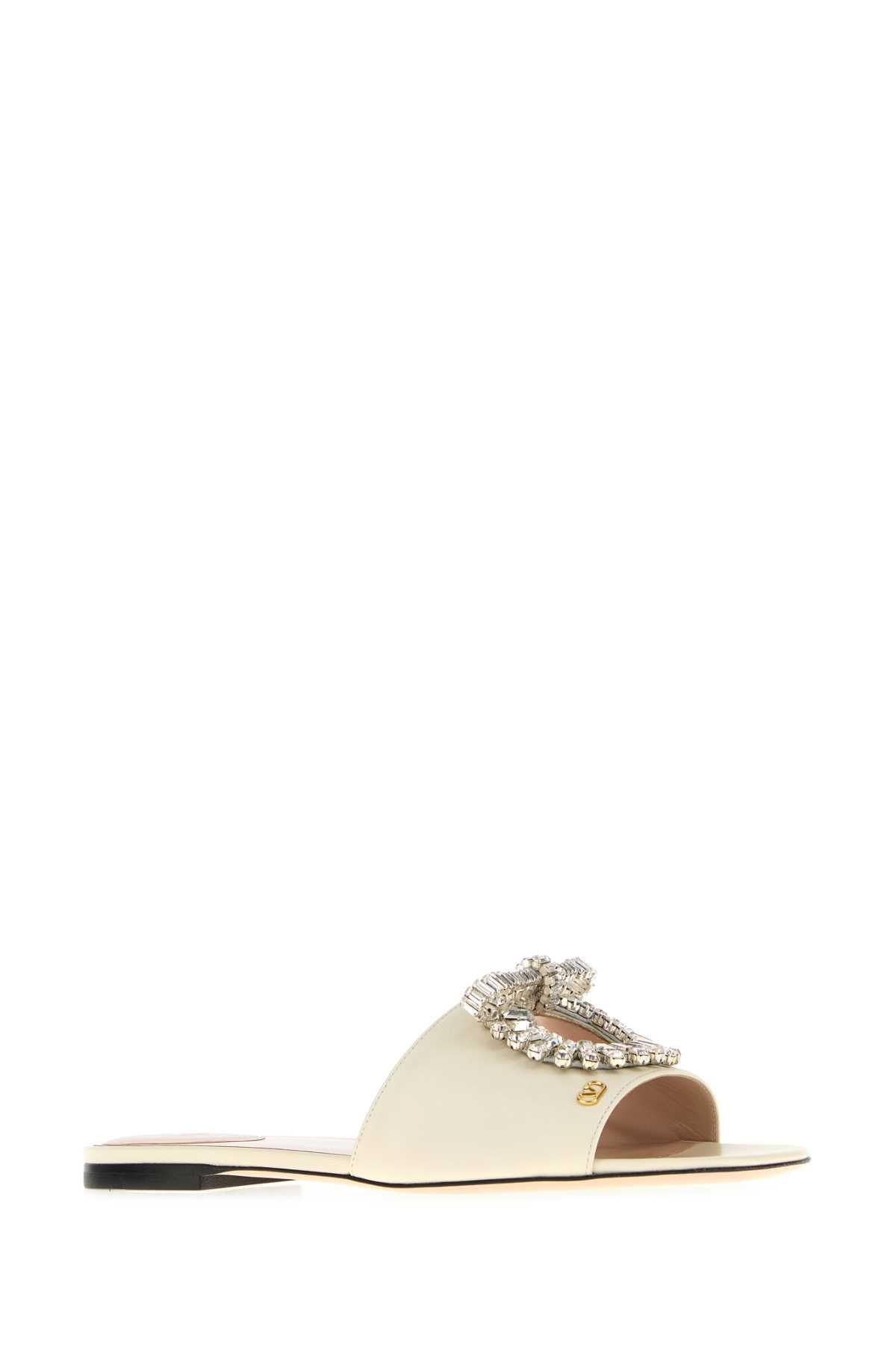 VALENTINO GARAVANI Luxurious Leather Slippers for Women - FW25