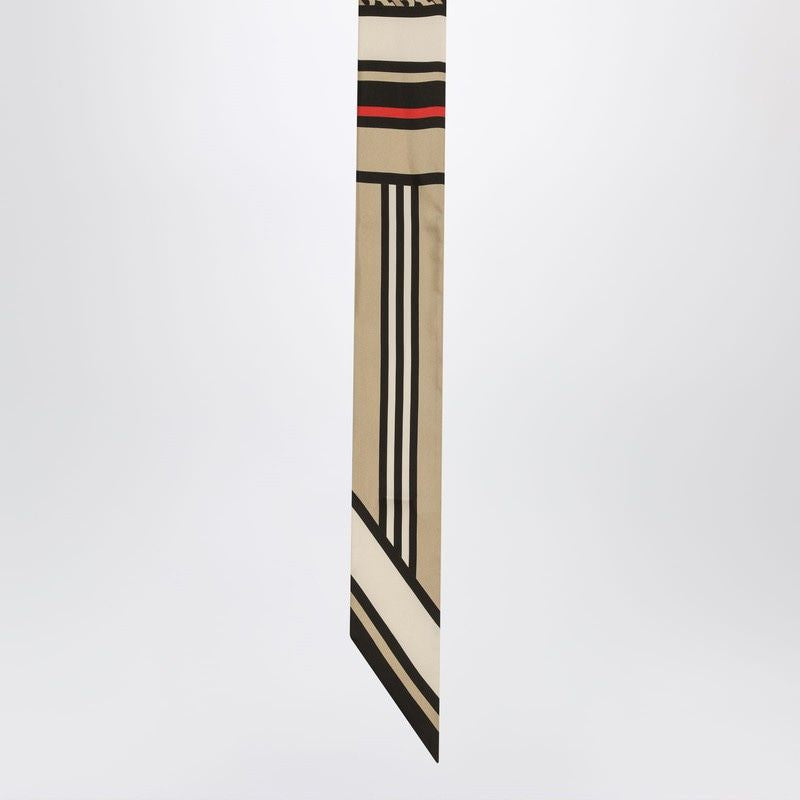BURBERRY Printed Silk Scarf - 180x8 cm