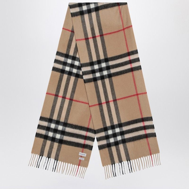 BURBERRY Classic Cashmere Scarf with Check Motif
