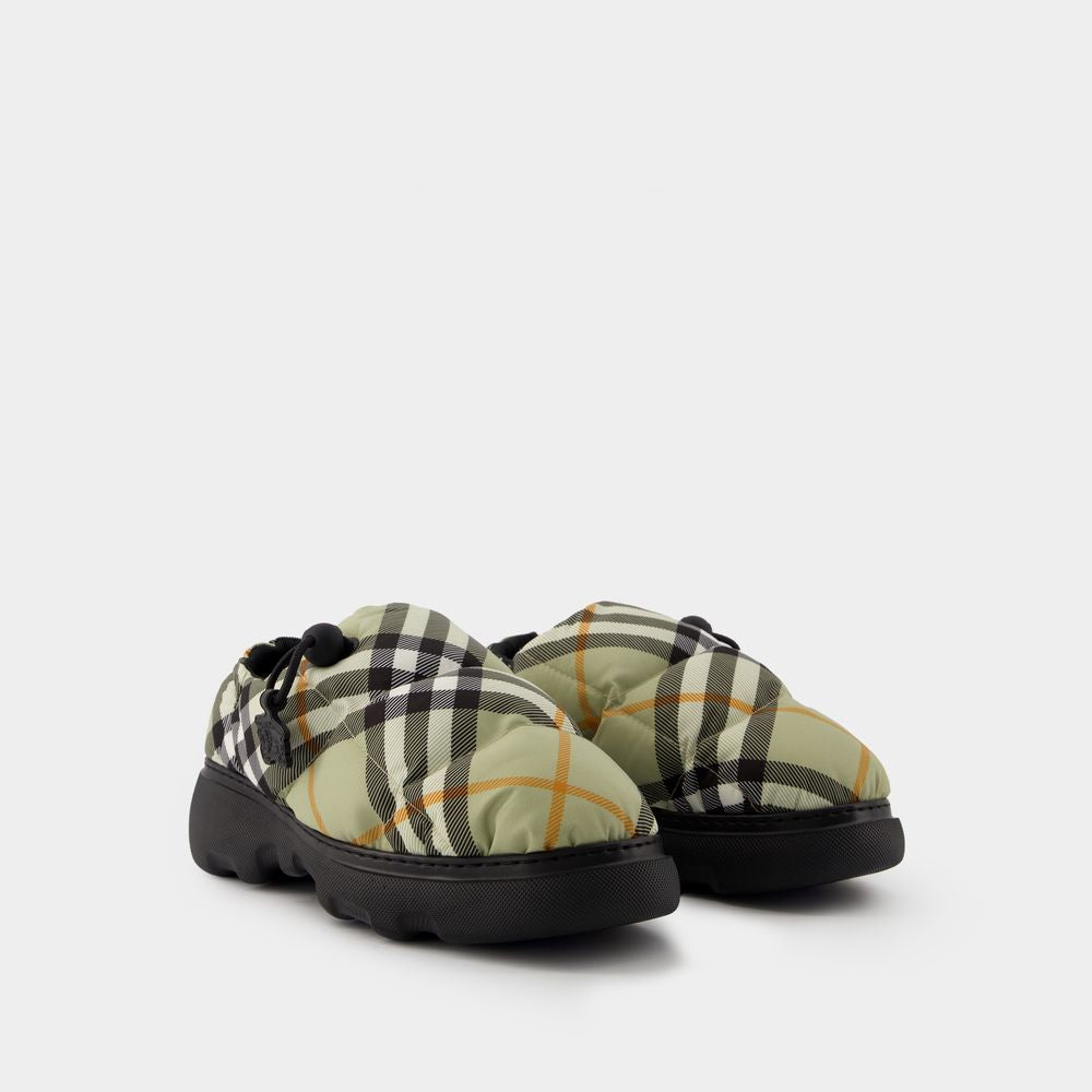 BURBERRY Pillow Low Flat Sandals for Women