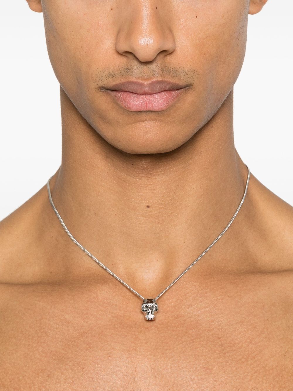 ALEXANDER MCQUEEN Skull Pendant Necklace with Adjustable Fit
