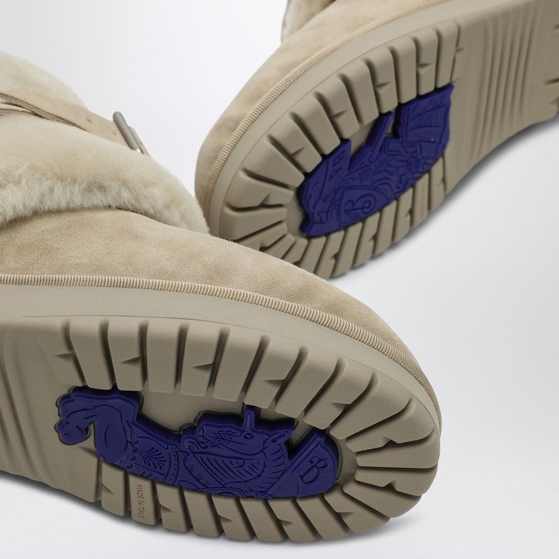 BURBERRY Chubby Snow Boots