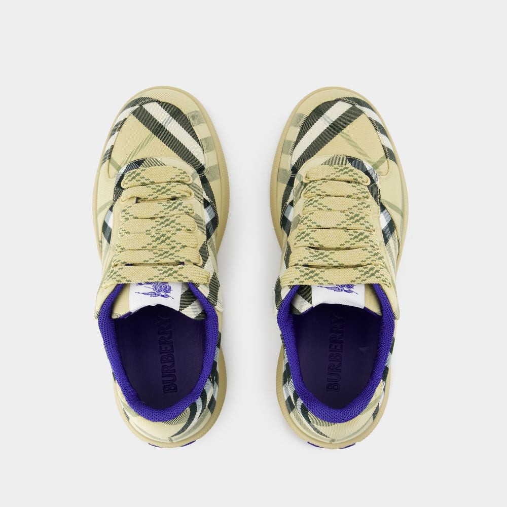 BURBERRY Terrace Women's Sneakers - Fall/Winter 2025 Edition