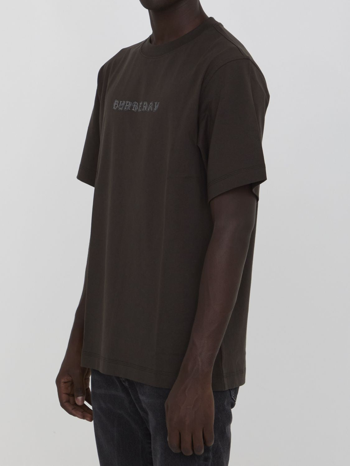 BURBERRY Regular Fit Logo T-Shirt - Size L