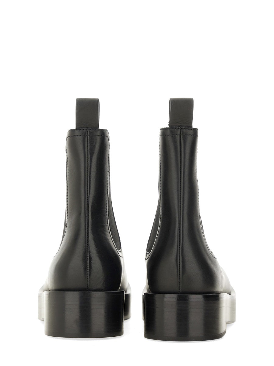 BOTTEGA VENETA Classic Chelsea Boots for Men