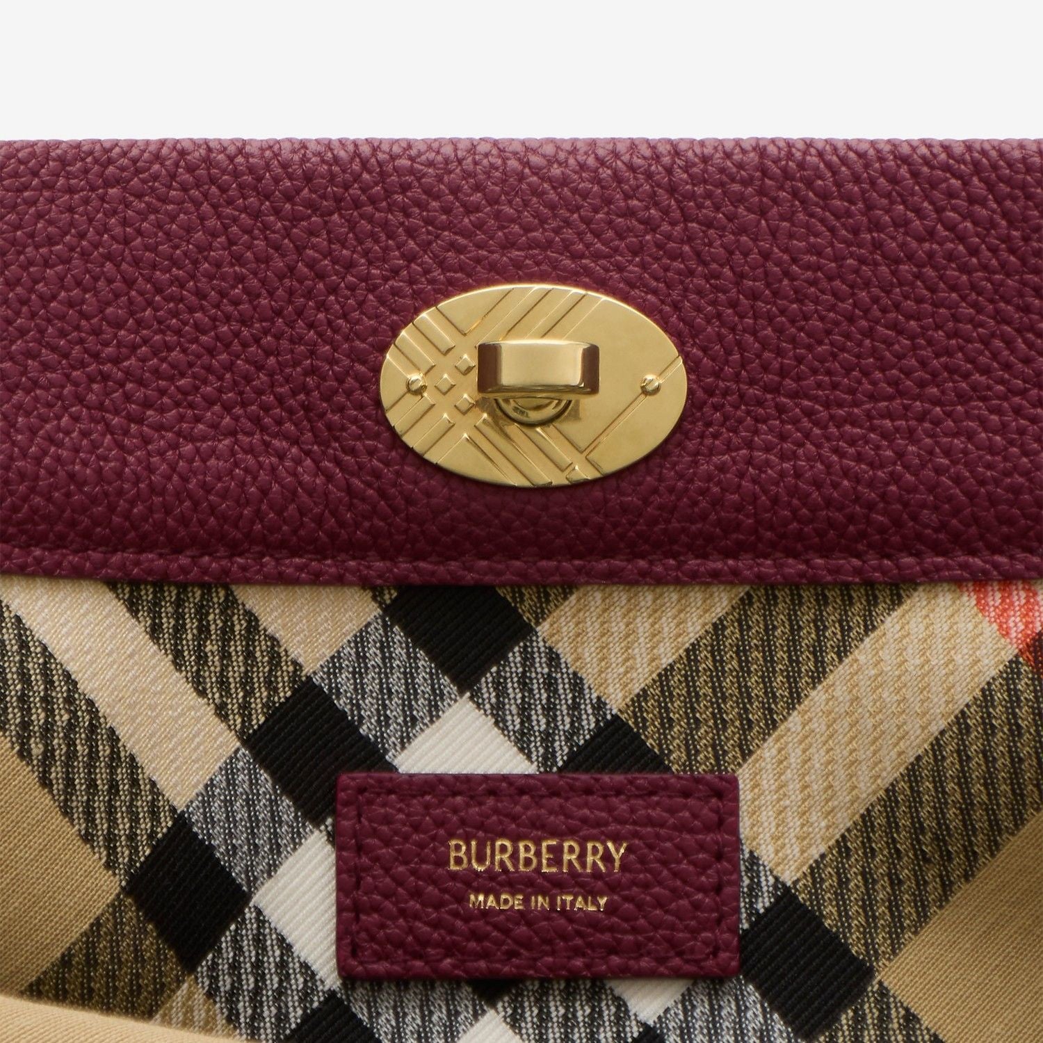 BURBERRY Mini Cotswolds Leather Pochette